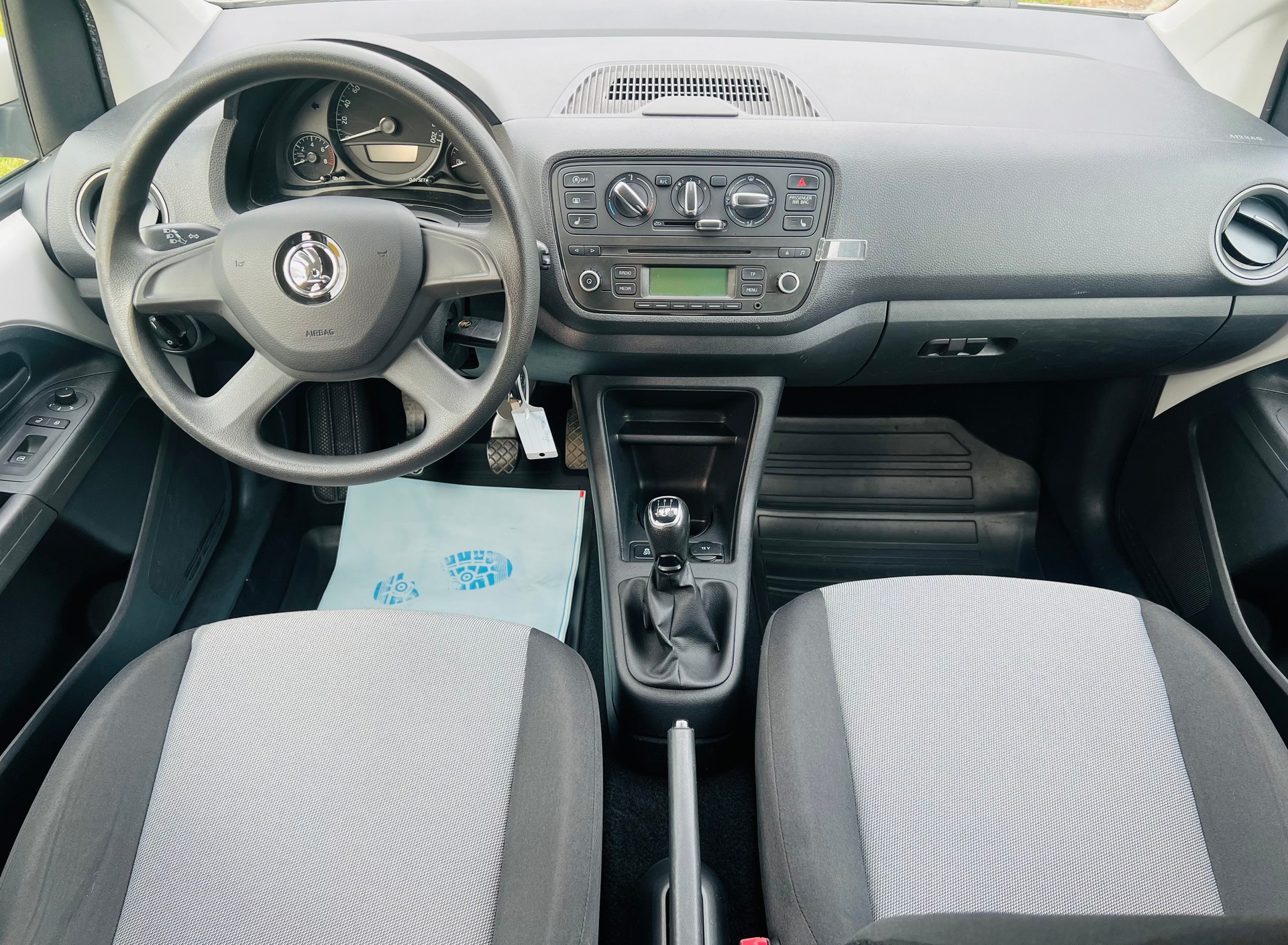 SKODA Citigo 1.0 G-tec Ambition-image-9