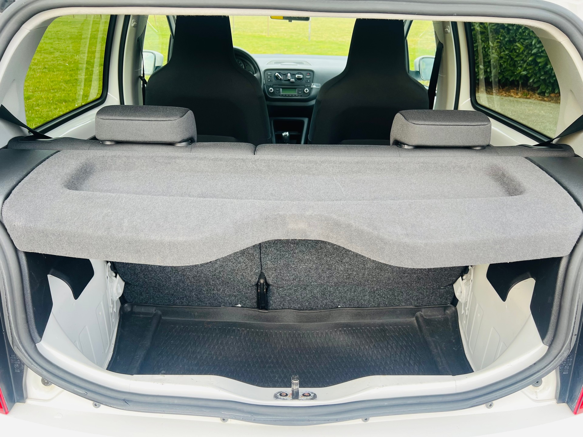 SKODA Citigo 1.0 G-tec Ambition-image-11