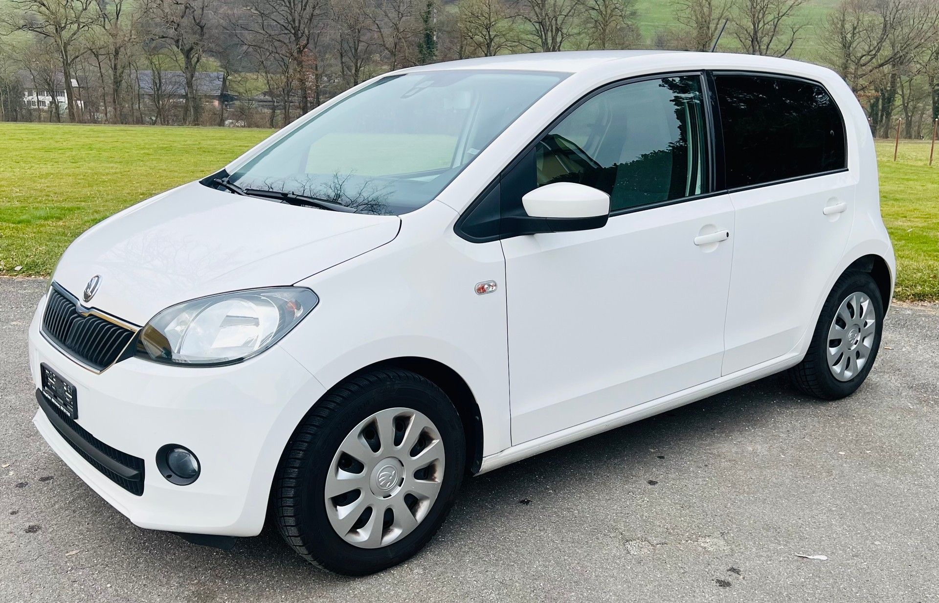 SKODA Citigo 1.0 G-tec Ambition-image-3