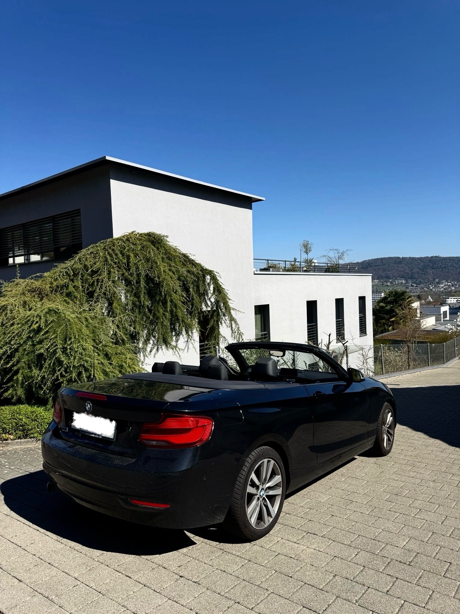 BMW 218i Steptronic-image-2
