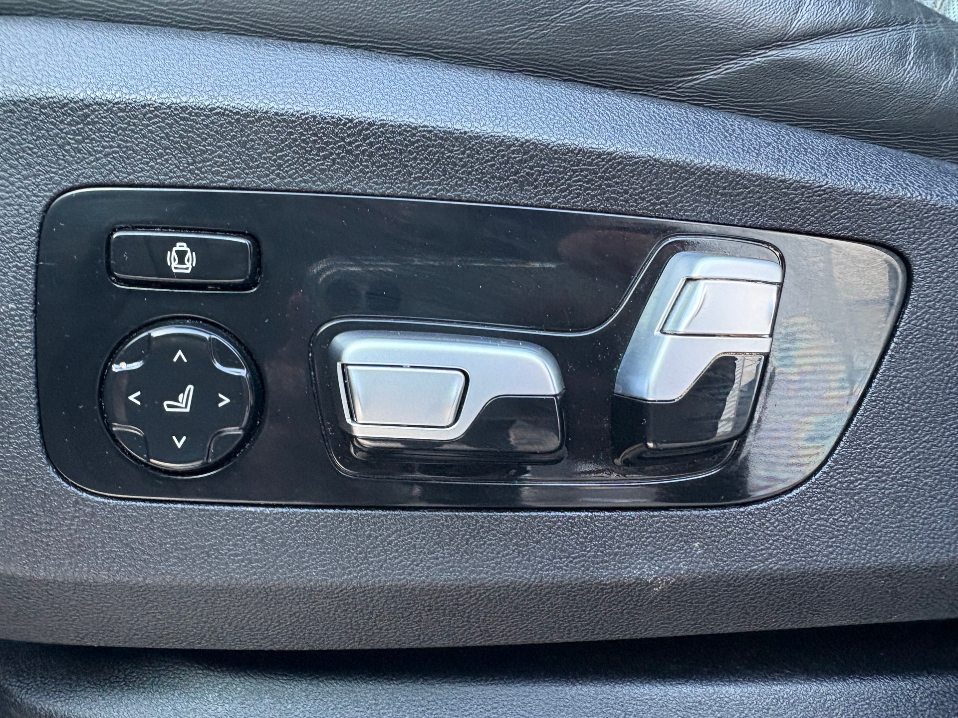 BMW X5M Steptronic-image-13