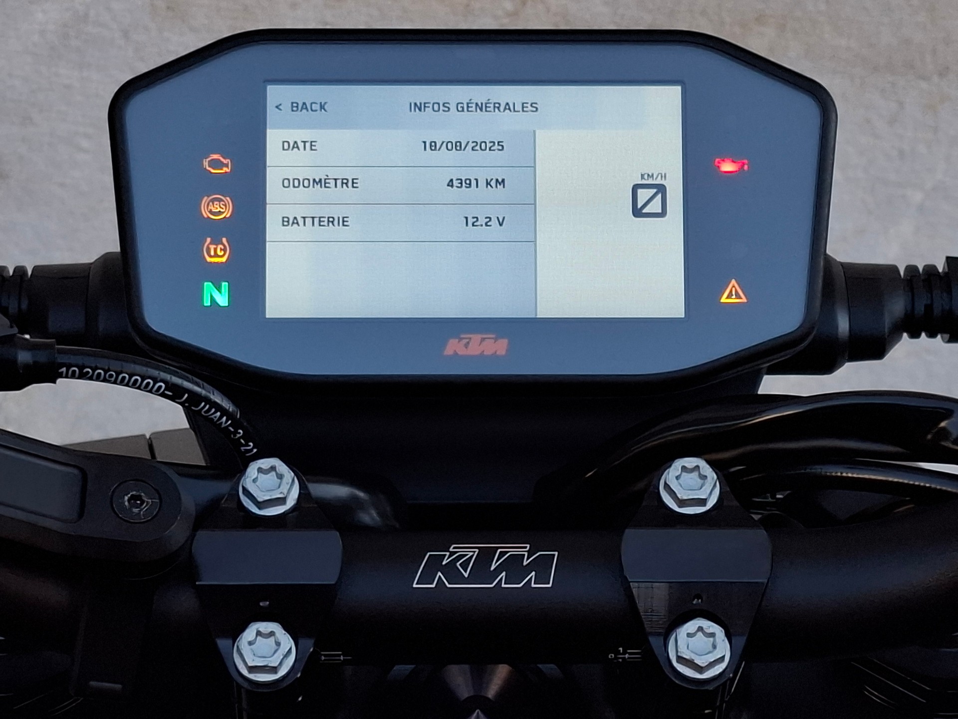 KTM 890 Duke L (35kW)-image-8