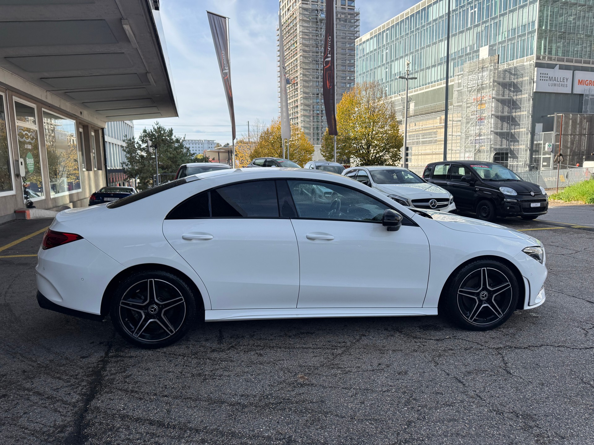 MERCEDES-BENZ CLA 220 d AMG Line 8G-DCT-image-5