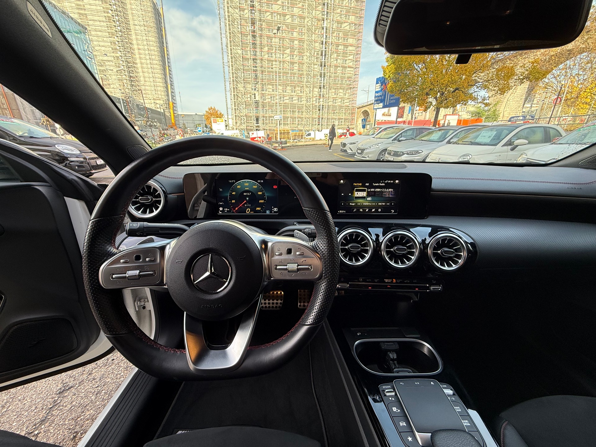 MERCEDES-BENZ CLA 220 d AMG Line 8G-DCT-image-10