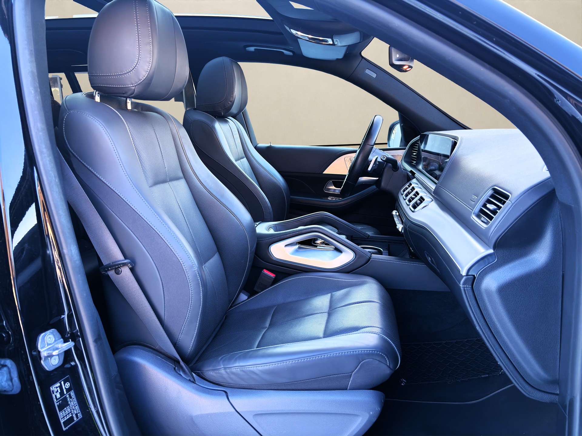 MERCEDES-BENZ GLS 400 d * 7 Sitzplätze * 4Matic * AMG Line * 9G-Tronic-image-7