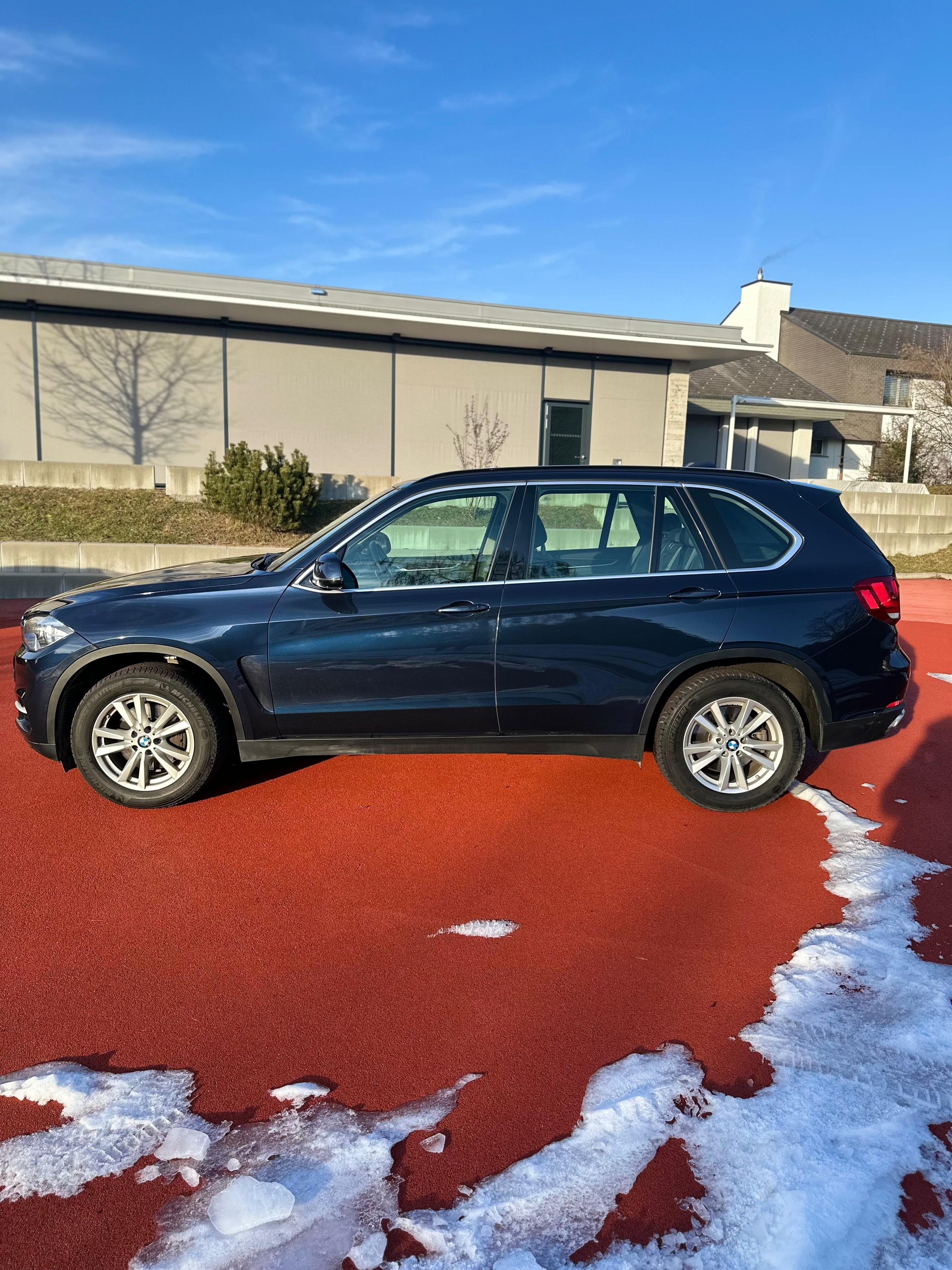 BMW X5 xDrive 35i Steptronic-image-8