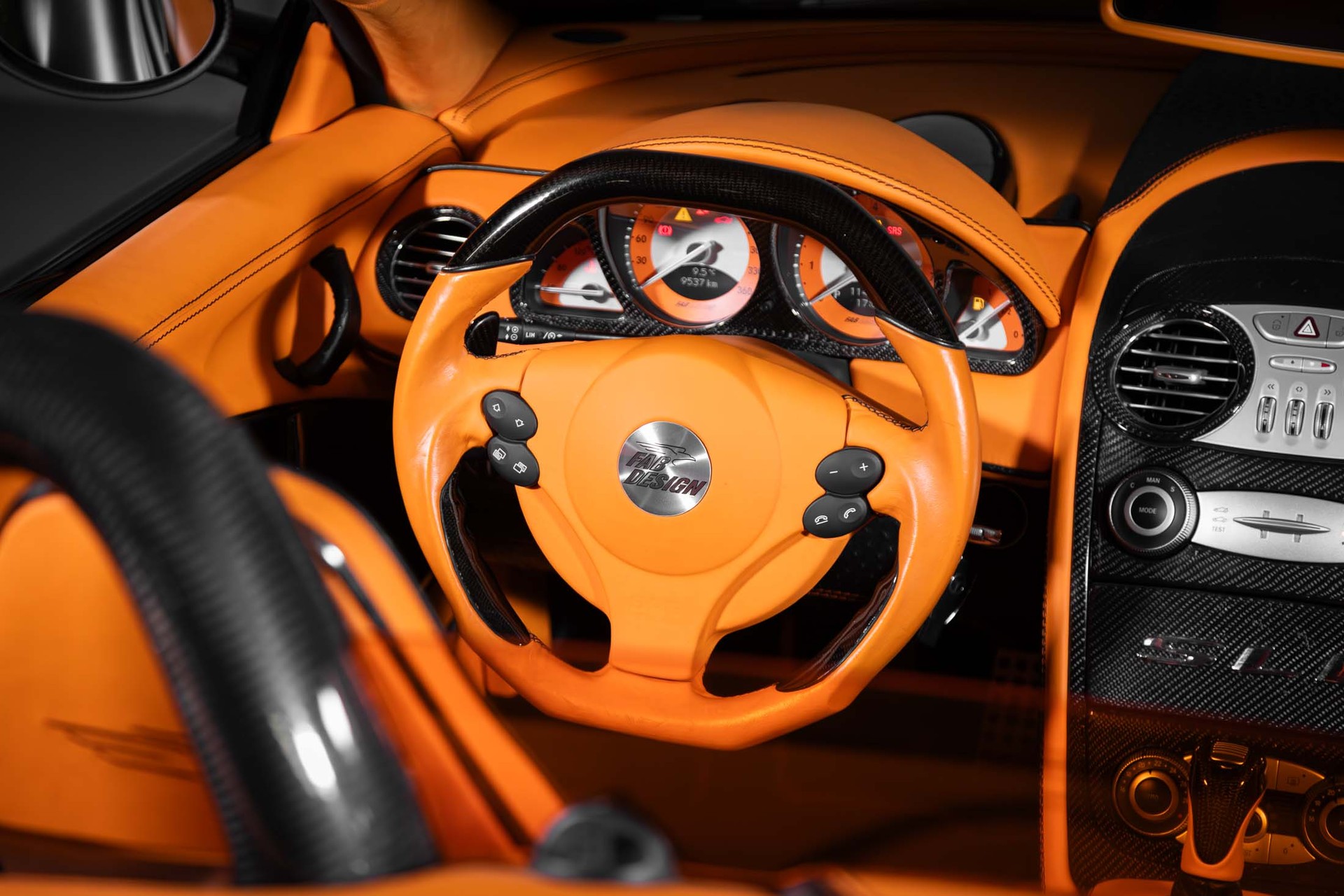 MERCEDES-BENZ McLaren Roadster FAB Design-image-17