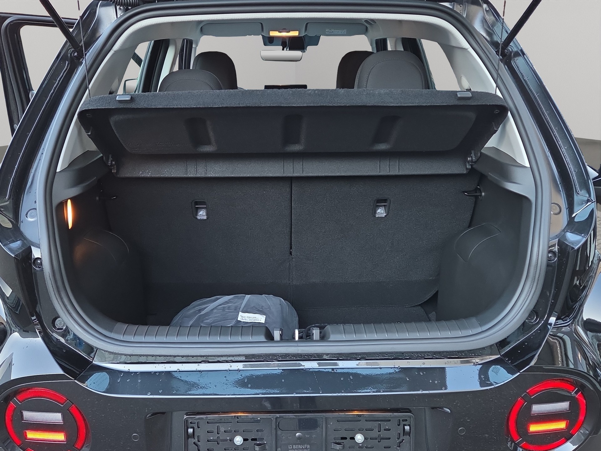 HYUNDAI Inster Electric Pica-image-12
