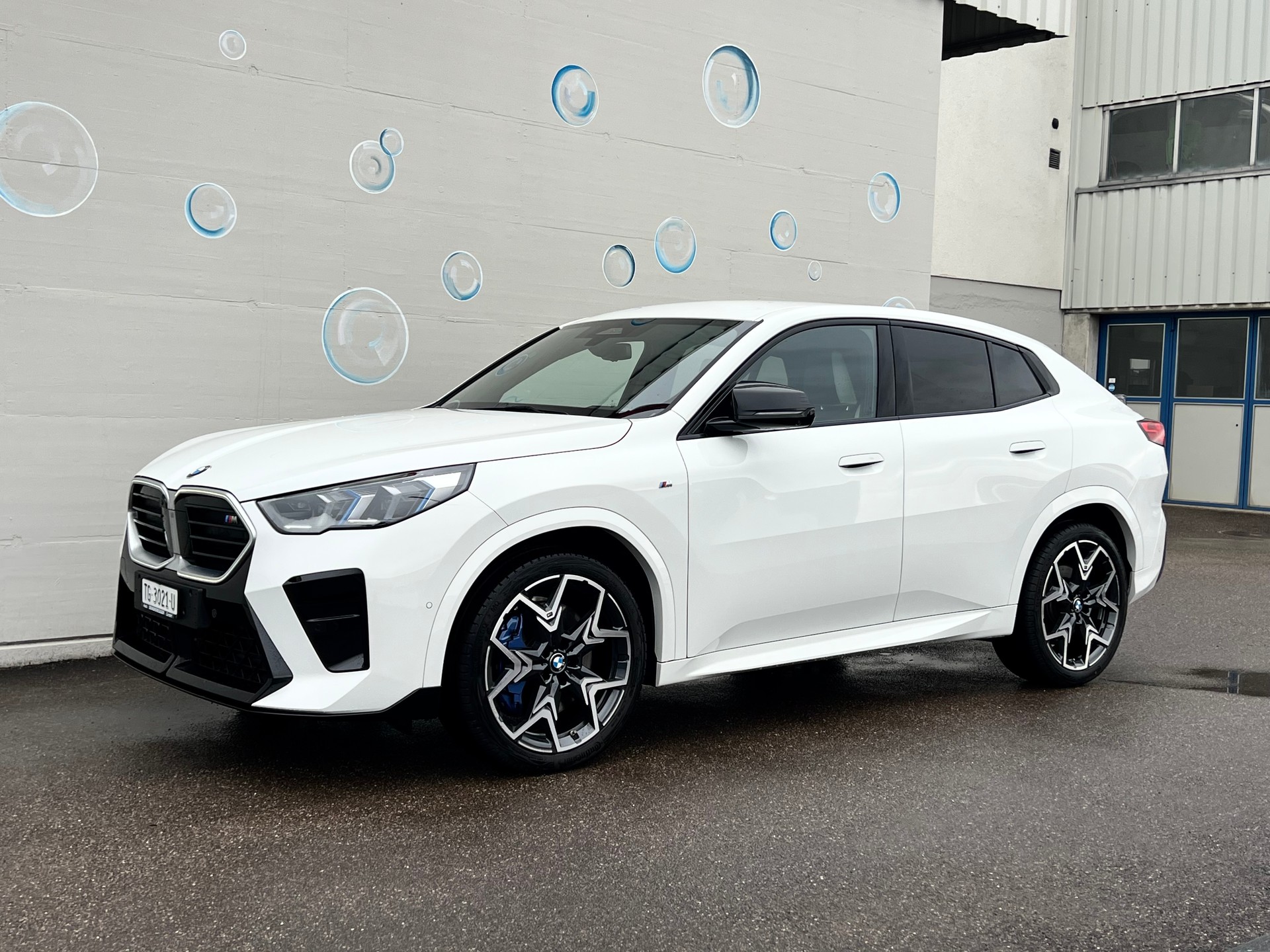 BMW X2 xDrive M35i M Sport Pro-showroom-element-3