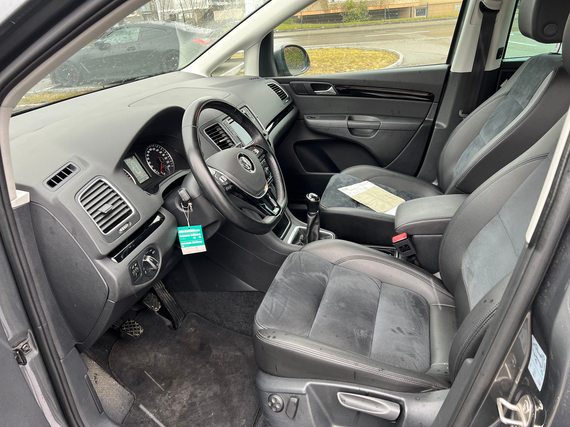 VW Sharan 2.0 TDI BMT Highline 4Motion-image-6