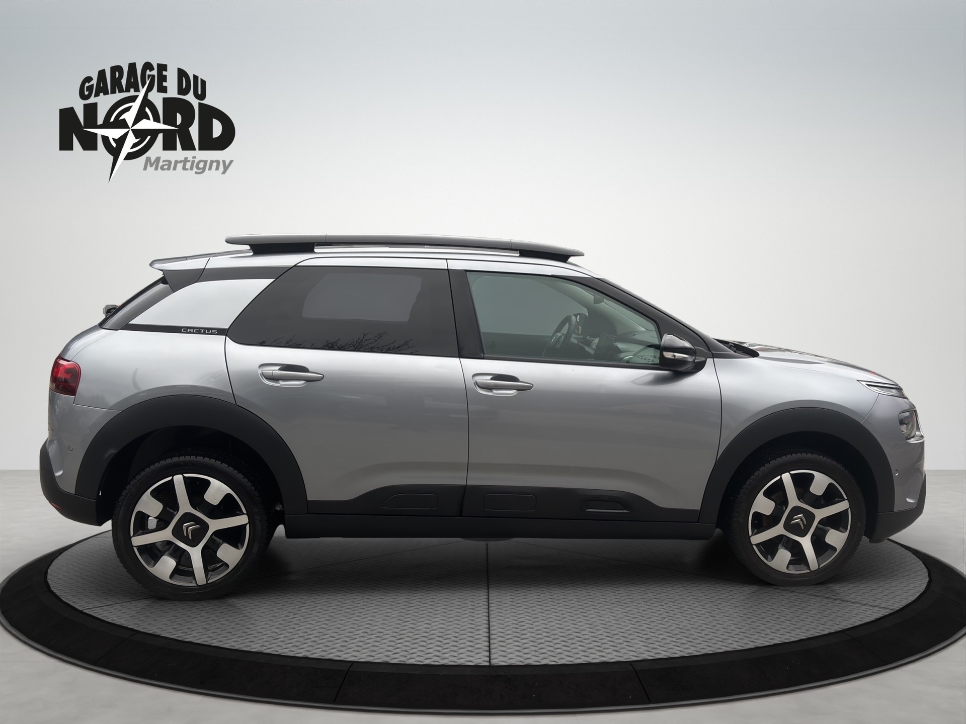 CITROEN C4 Cactus 1.2 Pure Tech Shine EAT6-image-6