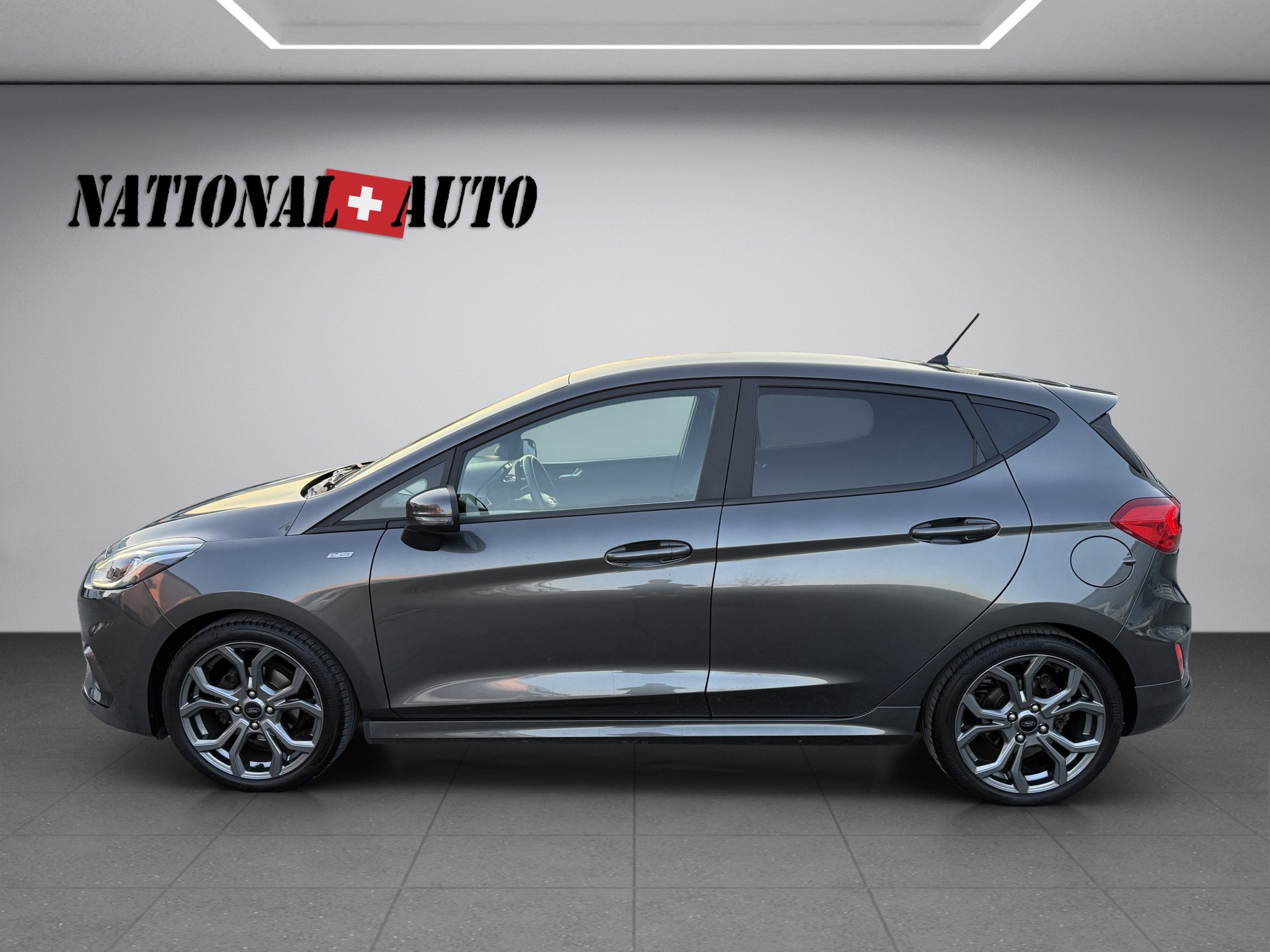 FORD Fiesta 1.0 SCTi ST Line-image-2