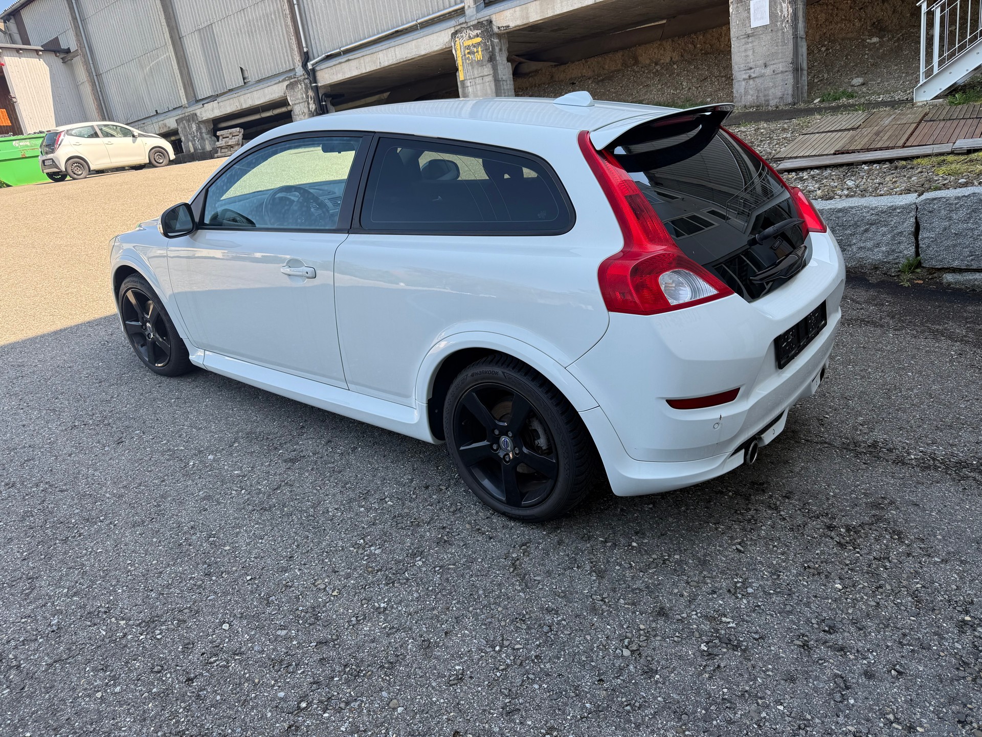 VOLVO C30 D3 R-Design Geartronic-image-3