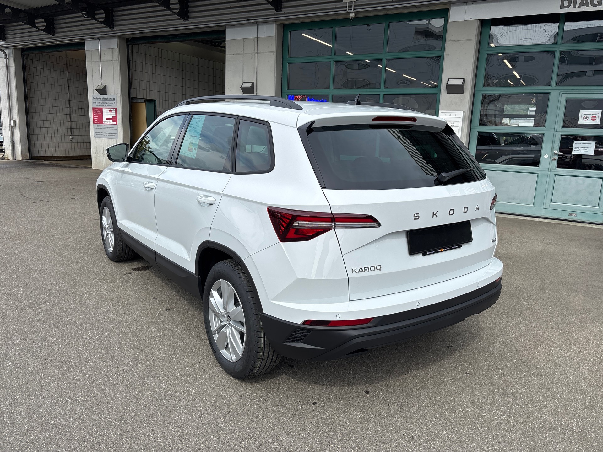 SKODA Karoq 2.0 TDI CR Selection 4x4 DSG-image-7