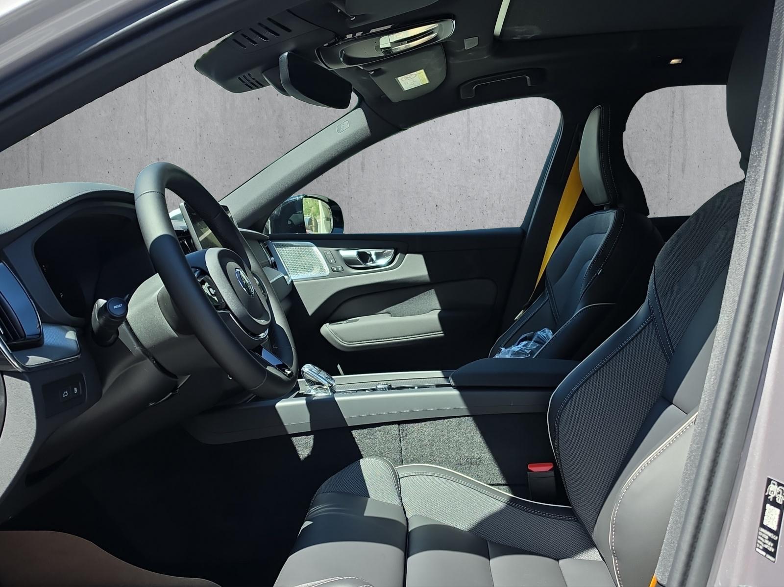 VOLVO XC60 T8 eAWD PluginHybrid Polestar Geartronic-image-8