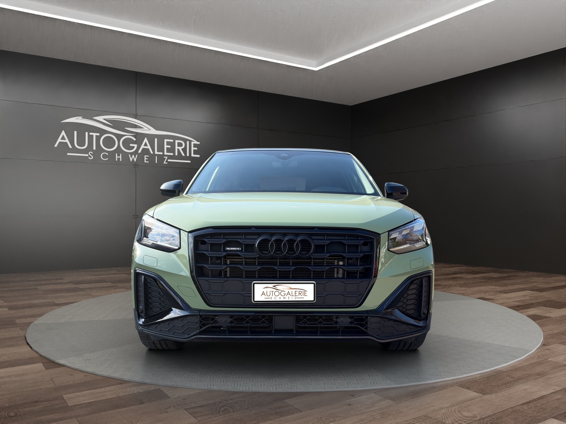 AUDI Q2 40 TFSI S line quattro "EDITION ONE" | CH | APPLE GREEN | Panorama | Assistenz |-image-7
