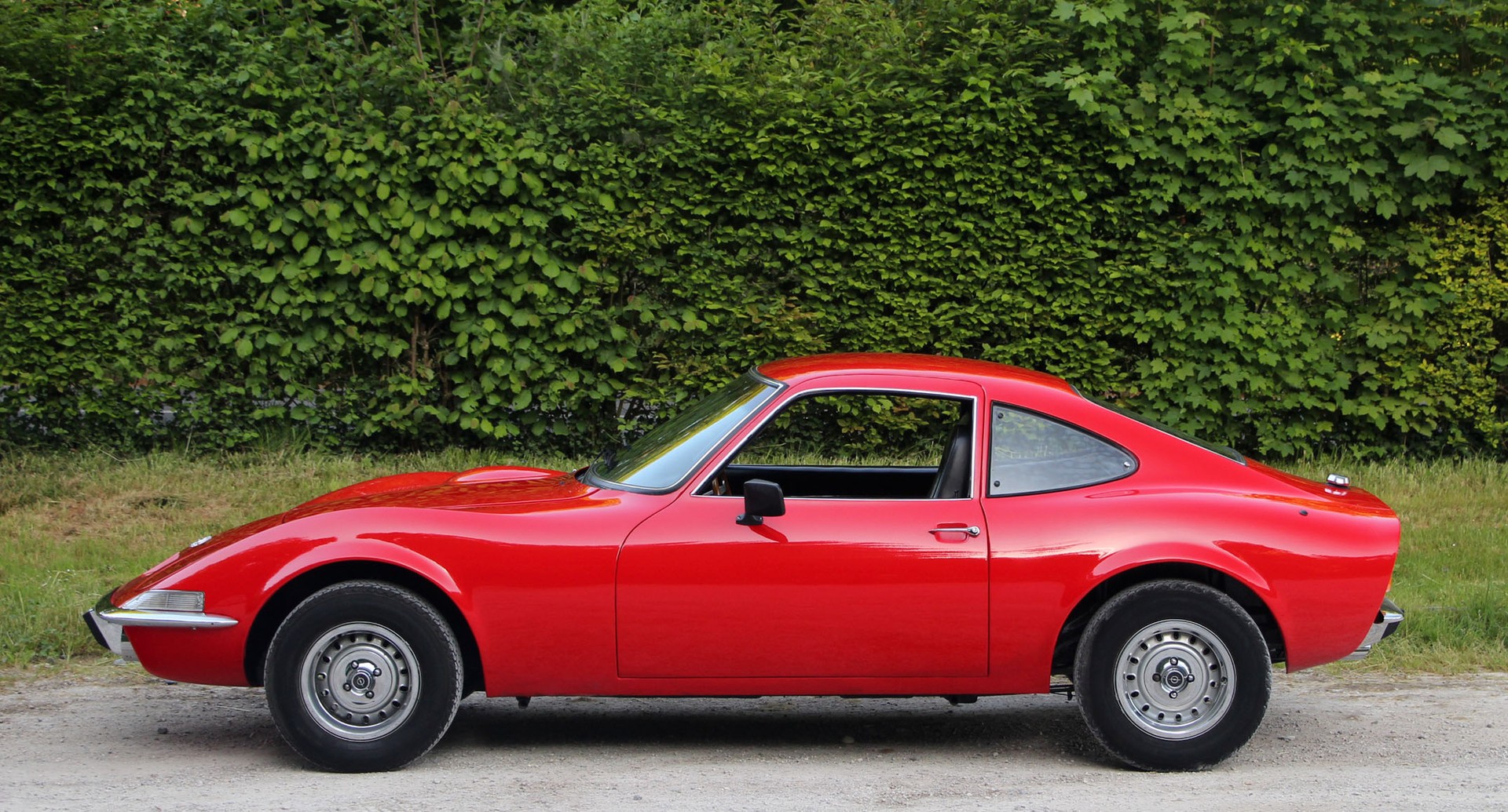 OPEL GT 1900-image-15