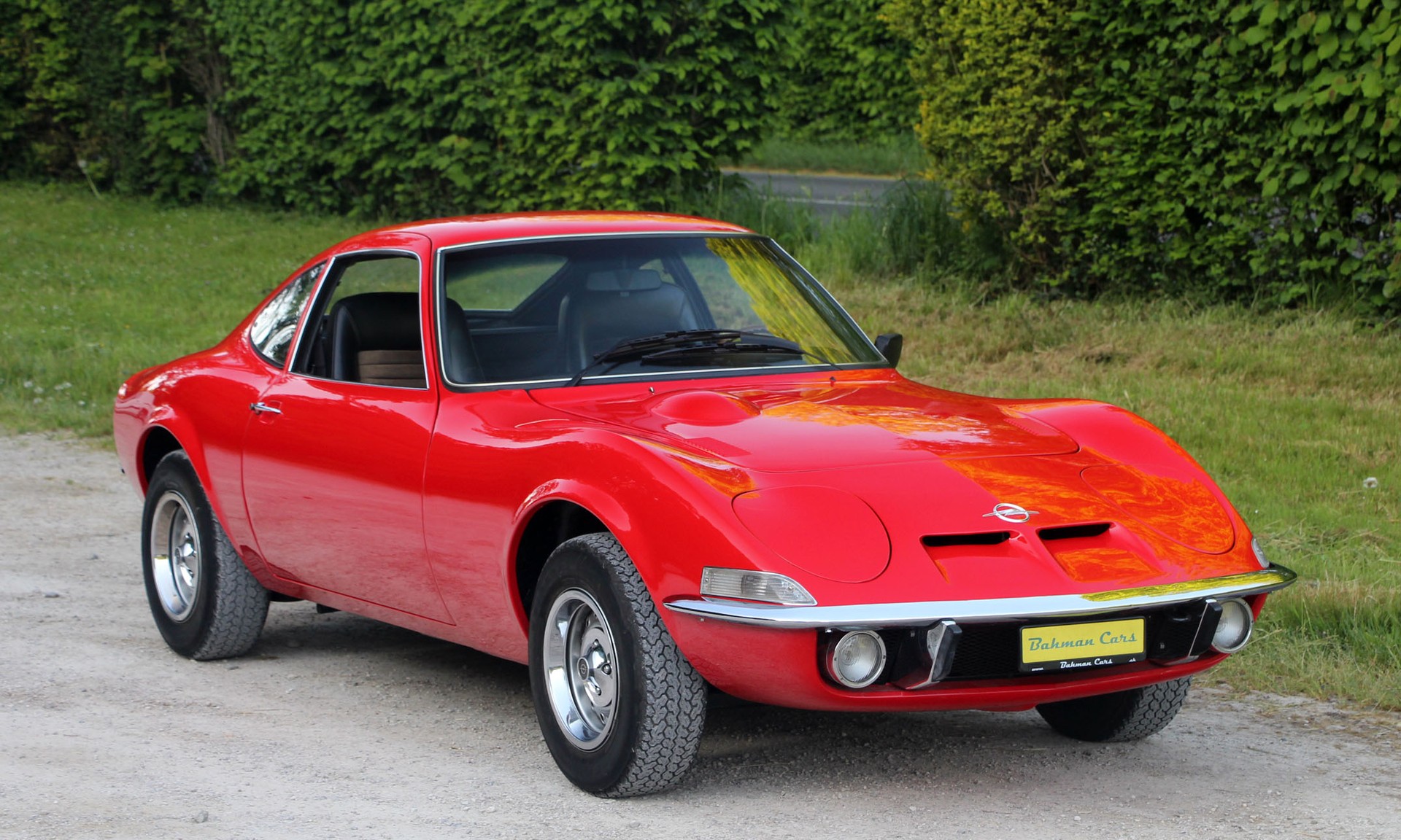 OPEL GT 1900-image-21