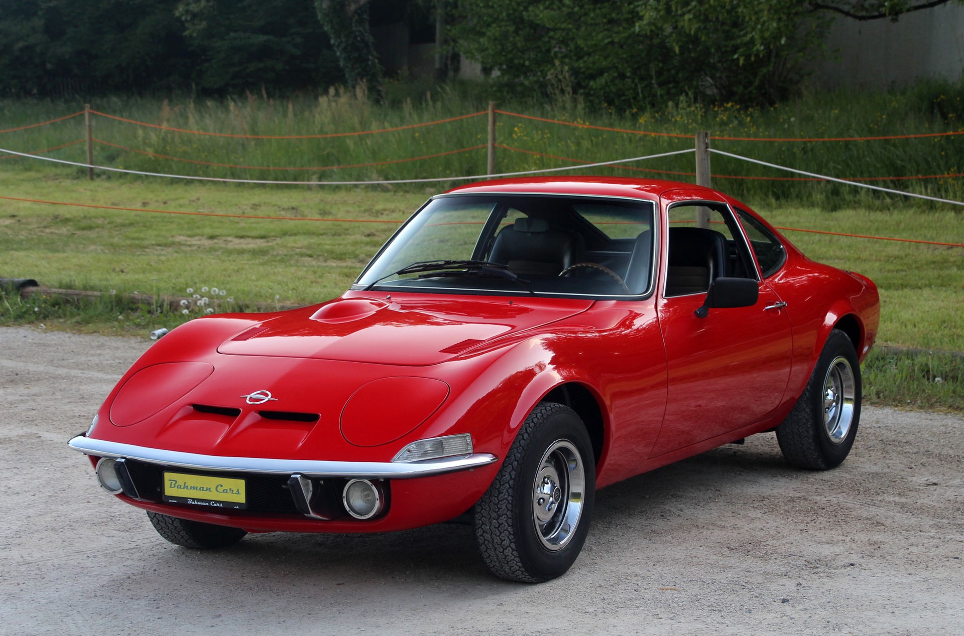 OPEL GT 1900-image-4