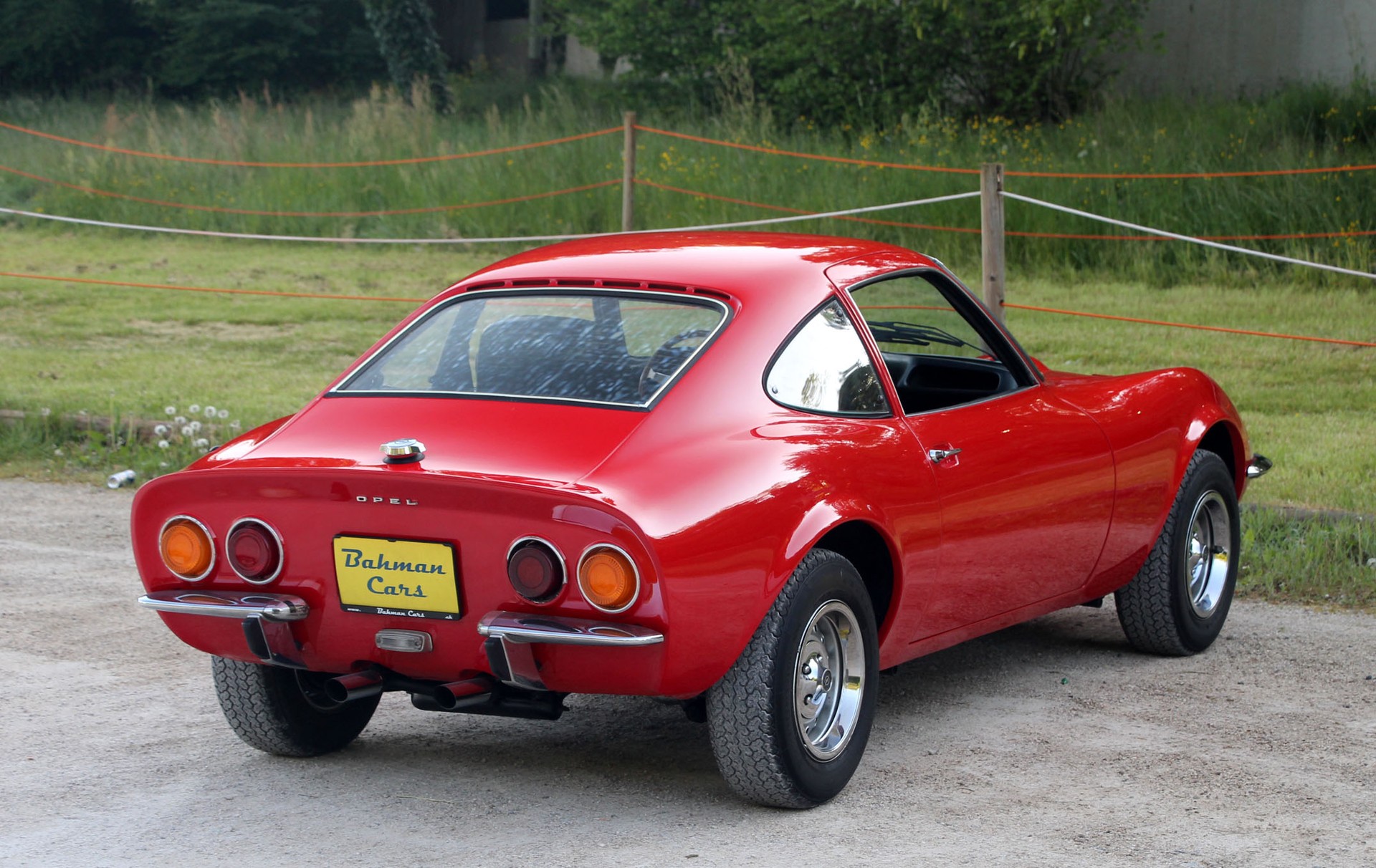 OPEL GT 1900-image-5