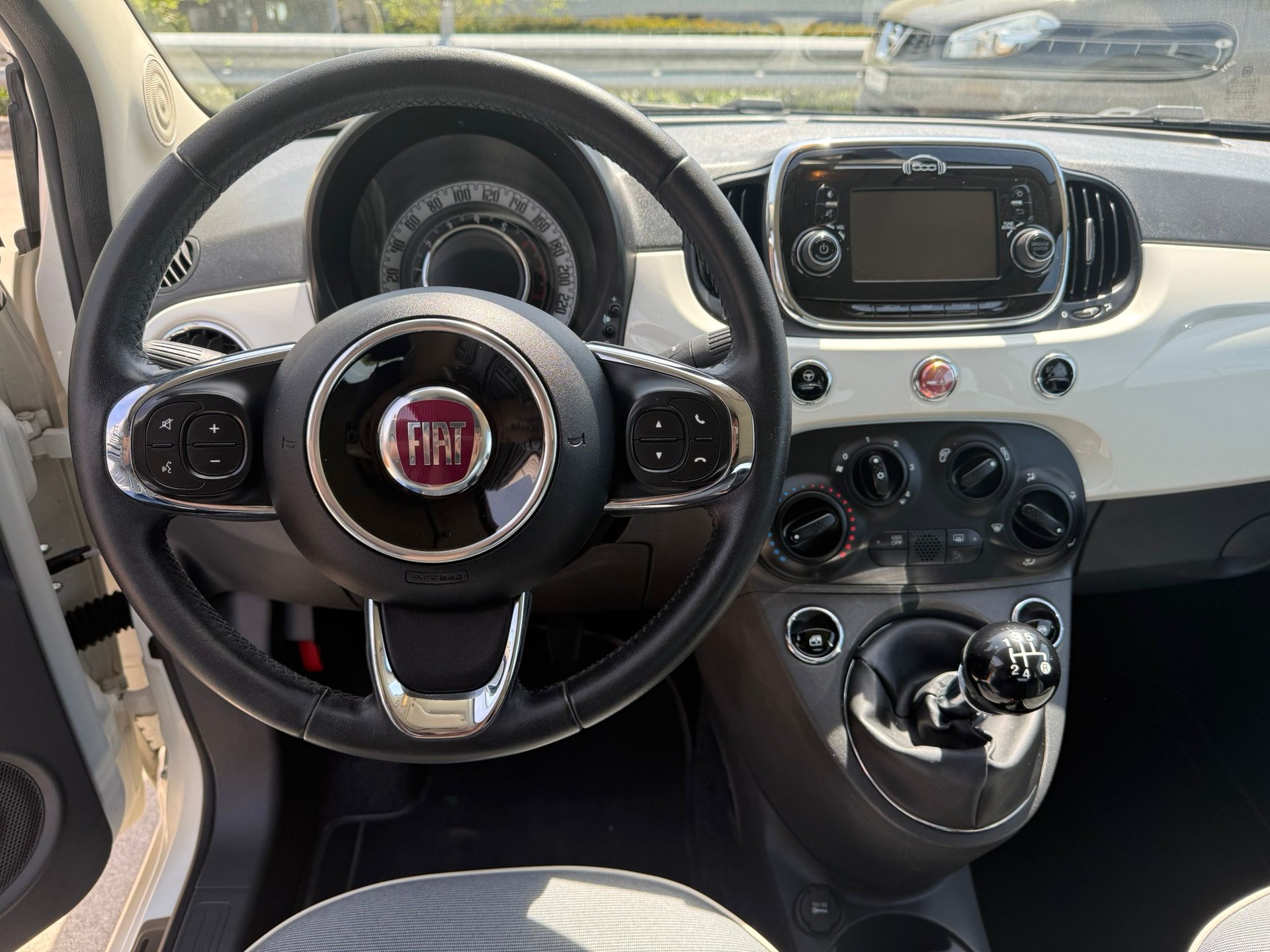 FIAT 500 1.2 Lounge-image-14