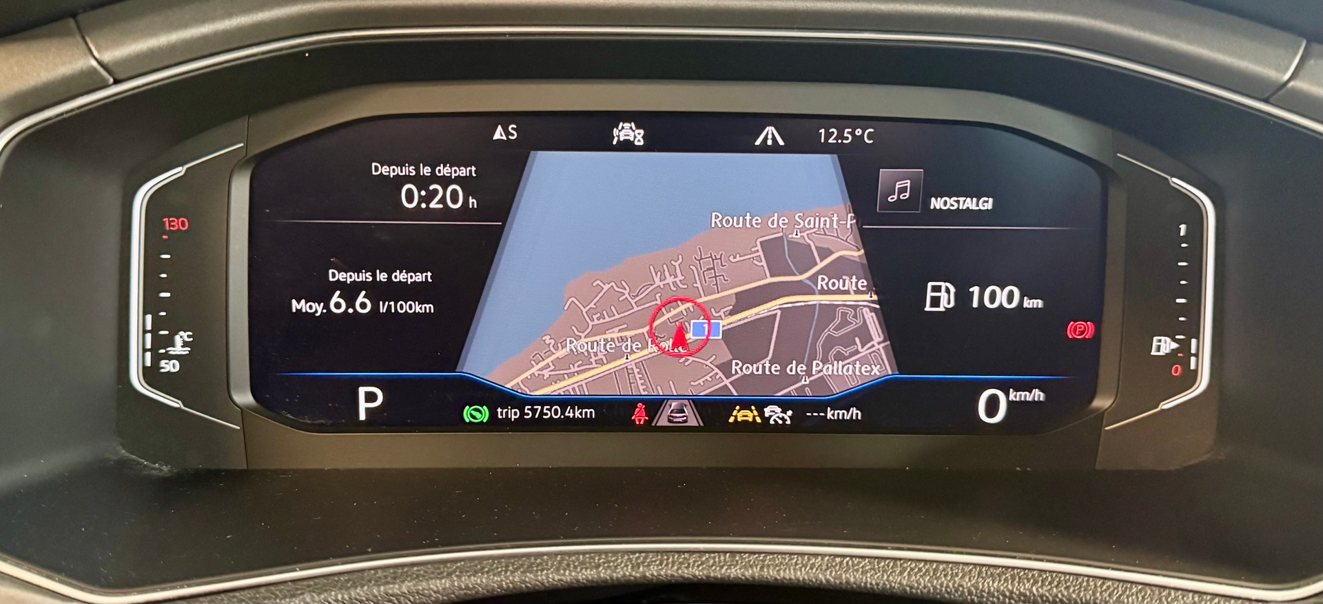 VW T-Roc 1.5 TSI EVO Advance DSG-image-15
