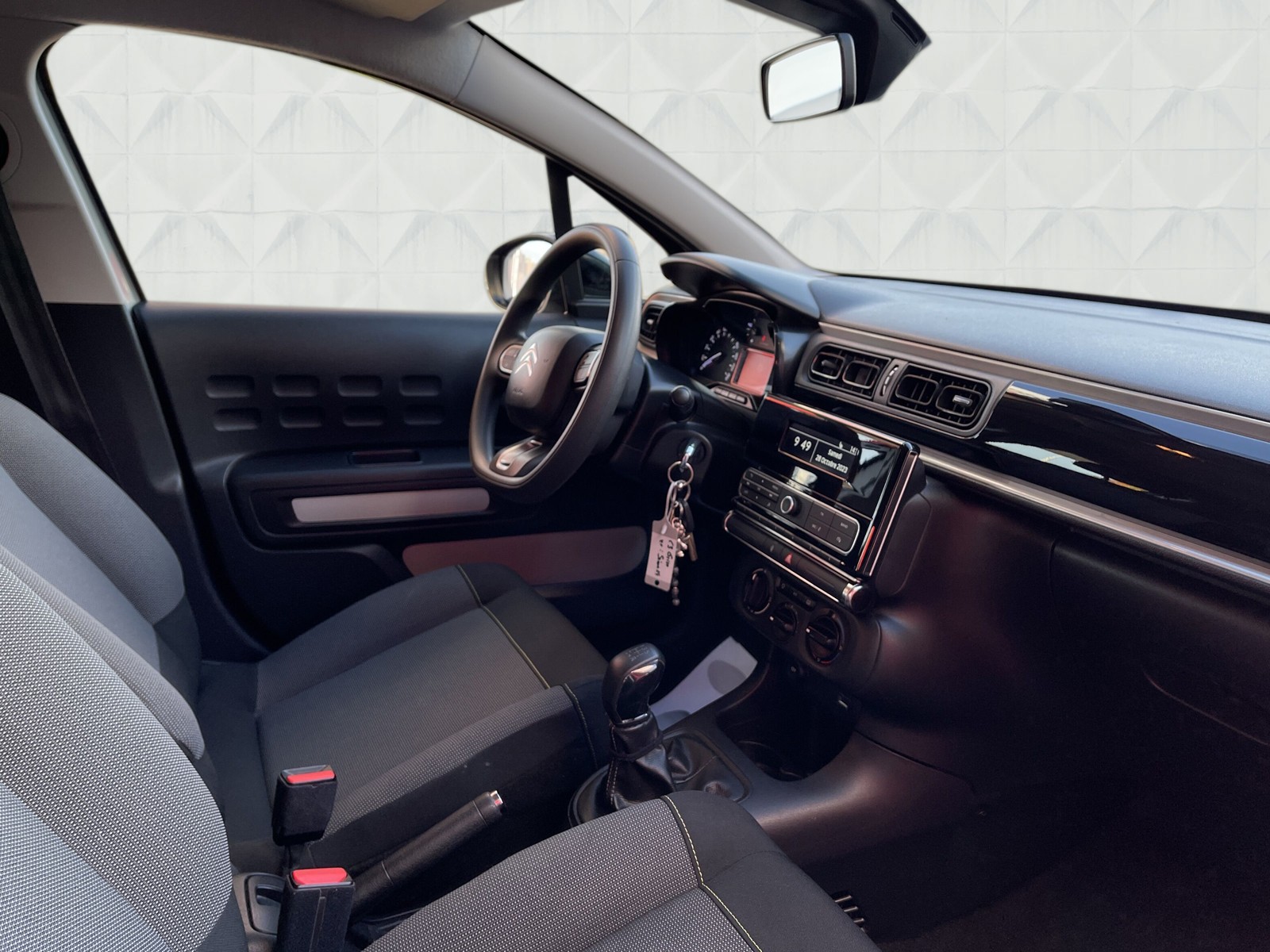 CITROEN C3 1.2i Feel-image-8