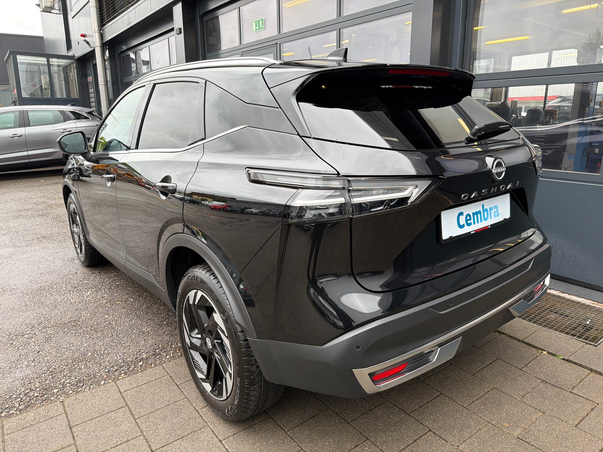 NISSAN Qashqai 1.3 DIG-T MHEV Acenta Xtronic-showroom-element-3