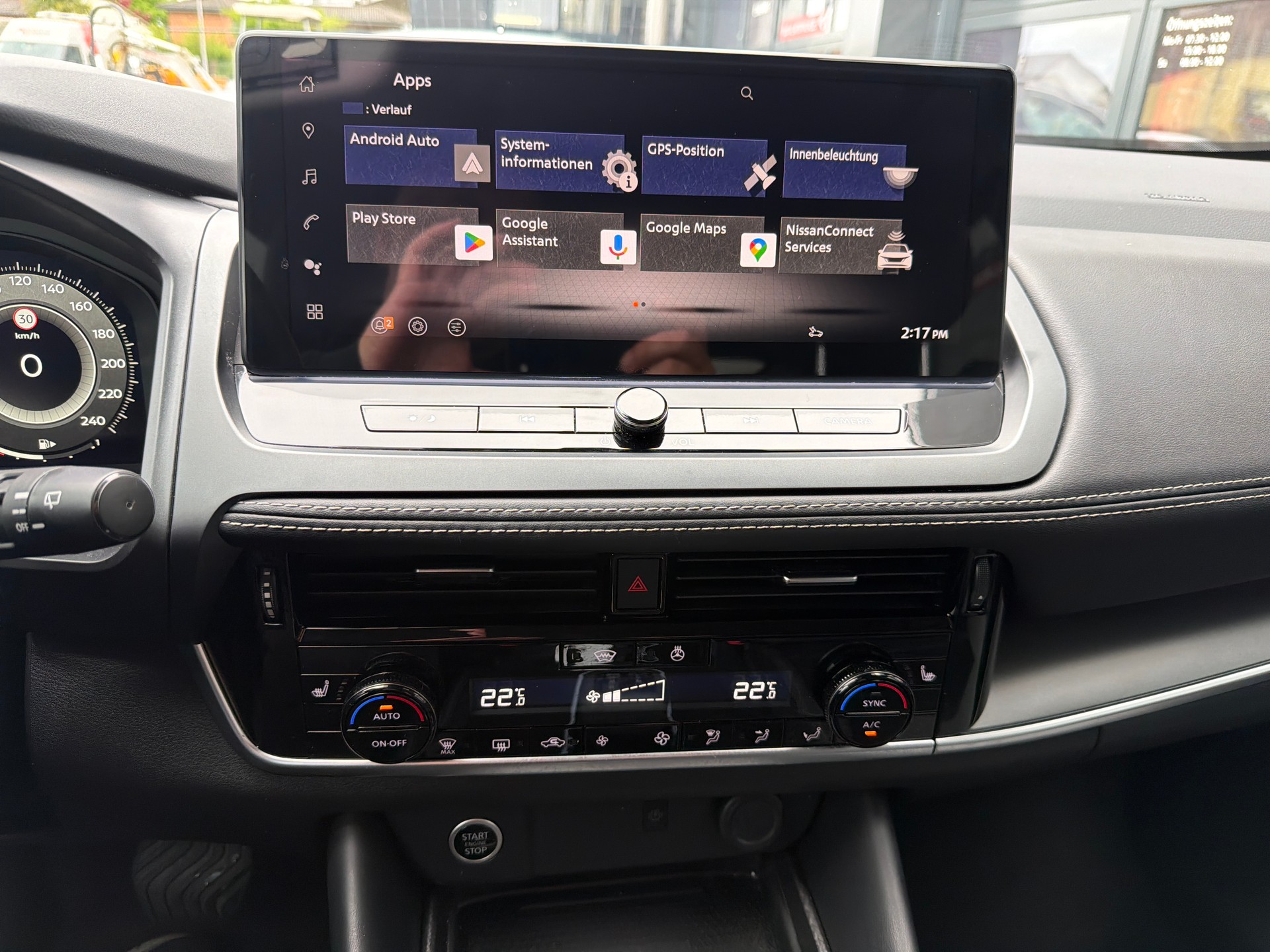 NISSAN Qashqai 1.3 DIG-T MHEV Acenta Xtronic-image-14