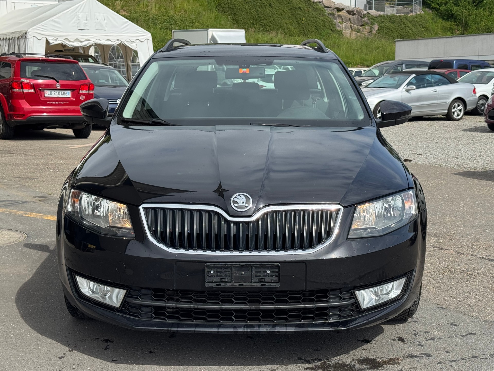 SKODA Octavia Combi 1.6 TDI Elegance 4x4-image-1