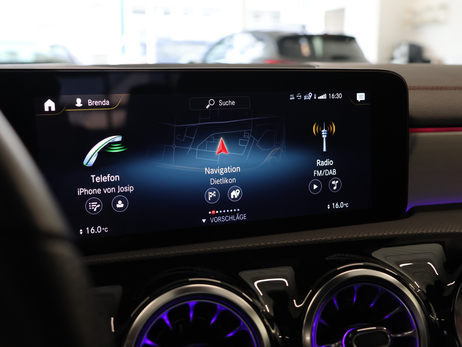 MERCEDES-BENZ CLA 250 4Matic AMG Line 7G-DCT *Panorama* *Burmester* *360 Kamera*-image-23