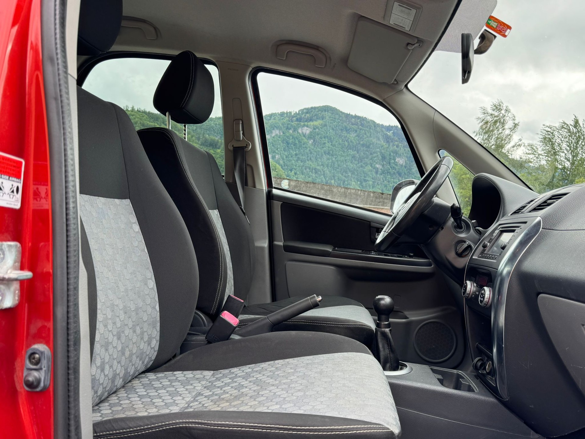 SUZUKI SX4 1.6 16V GL Top Sergio Cellano 4WD-image-9