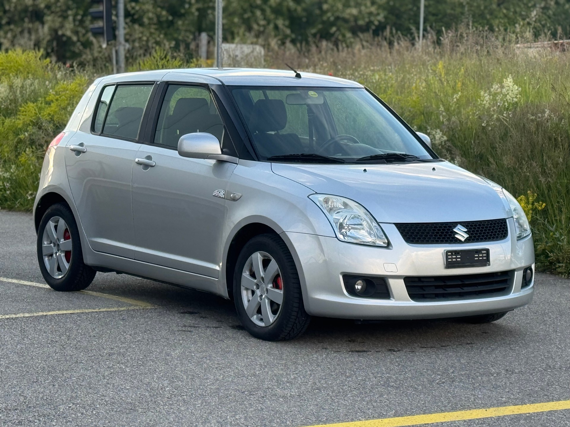 SUZUKI Swift 1.3i 16V GL Top-image-2