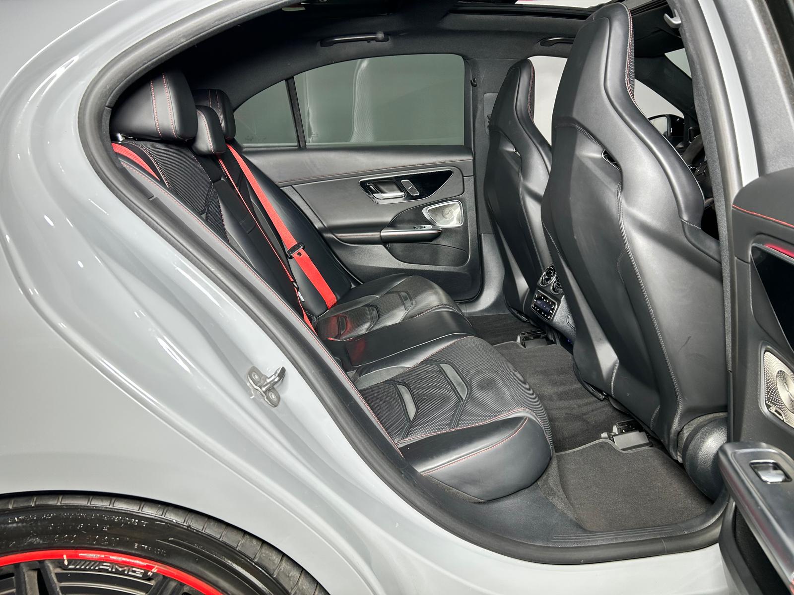 MERCEDES-BENZ C 63 AMG S E Performance AMG F1 Edition-image-13