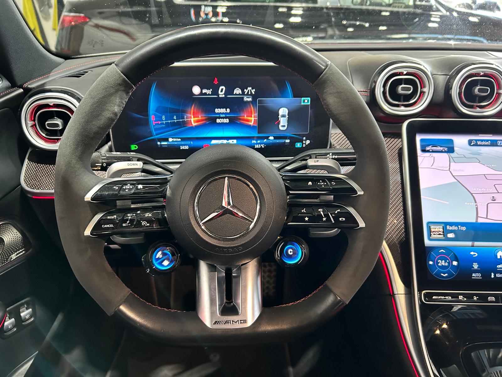 MERCEDES-BENZ C 63 AMG S E Performance AMG F1 Edition-image-14