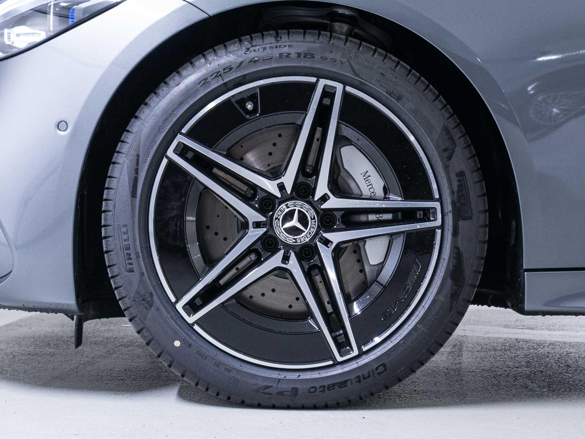 MERCEDES-BENZ C 220 d 4MATIC T-Modell Swiss Star-image-14