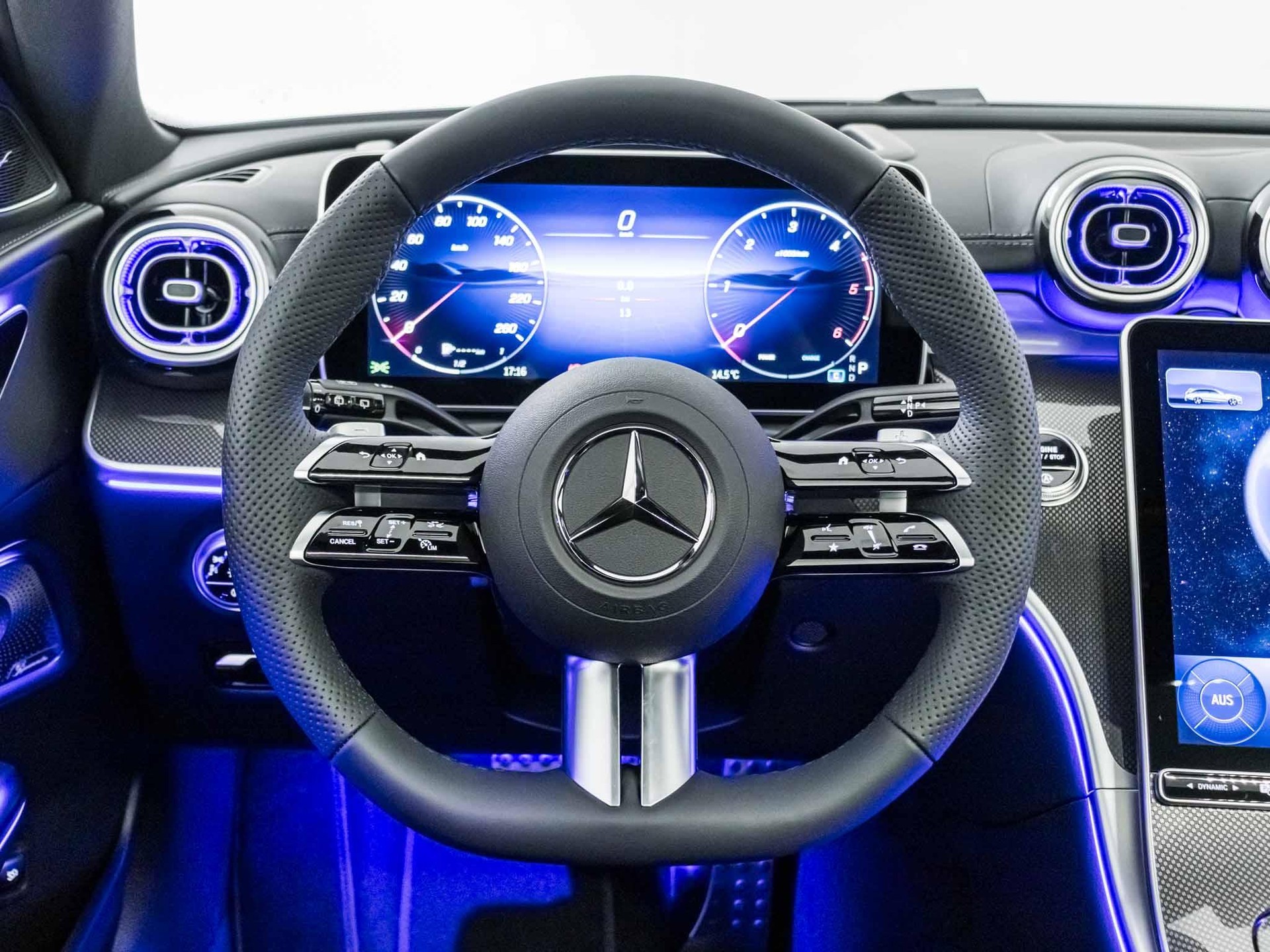 MERCEDES-BENZ C 220 d 4MATIC T-Modell Swiss Star-image-10