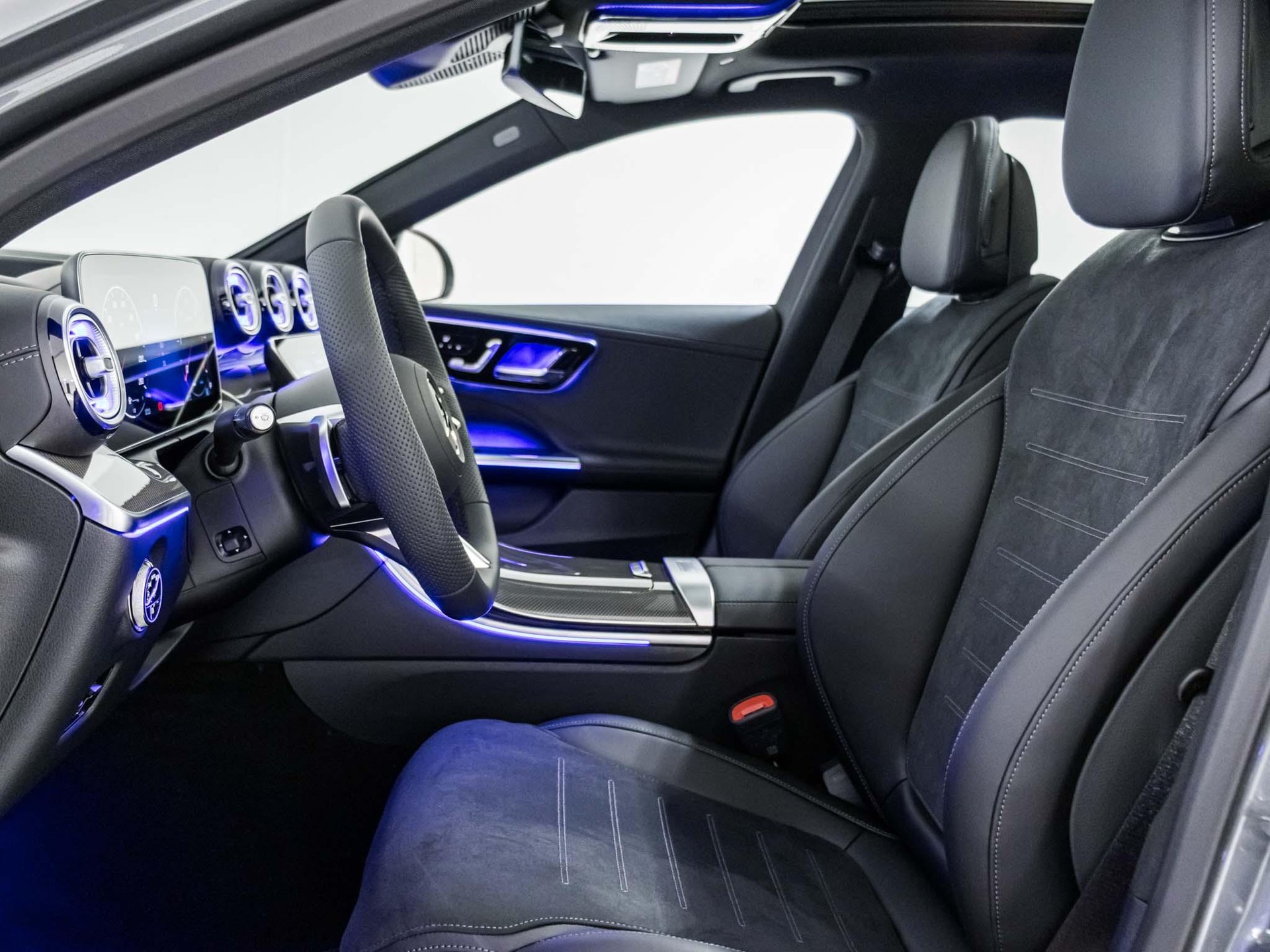 MERCEDES-BENZ C 220 d 4MATIC T-Modell Swiss Star-image-6
