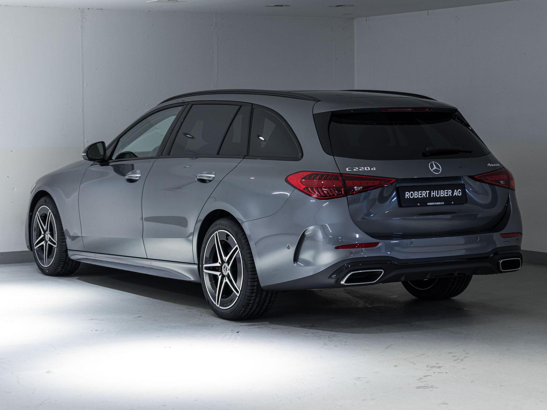 MERCEDES-BENZ C 220 d 4MATIC T-Modell Swiss Star-image-3