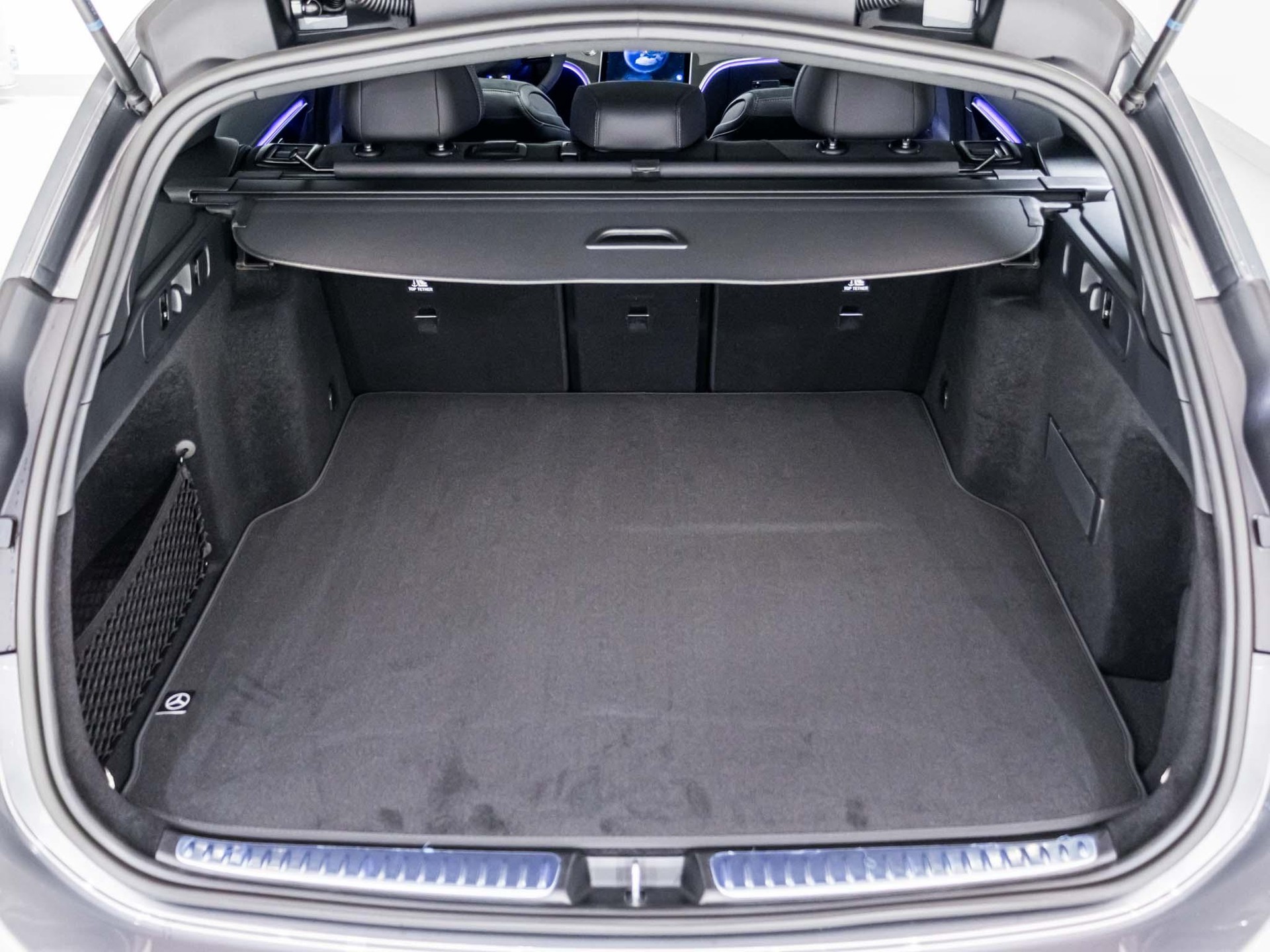 MERCEDES-BENZ C 220 d 4MATIC T-Modell Swiss Star-image-13