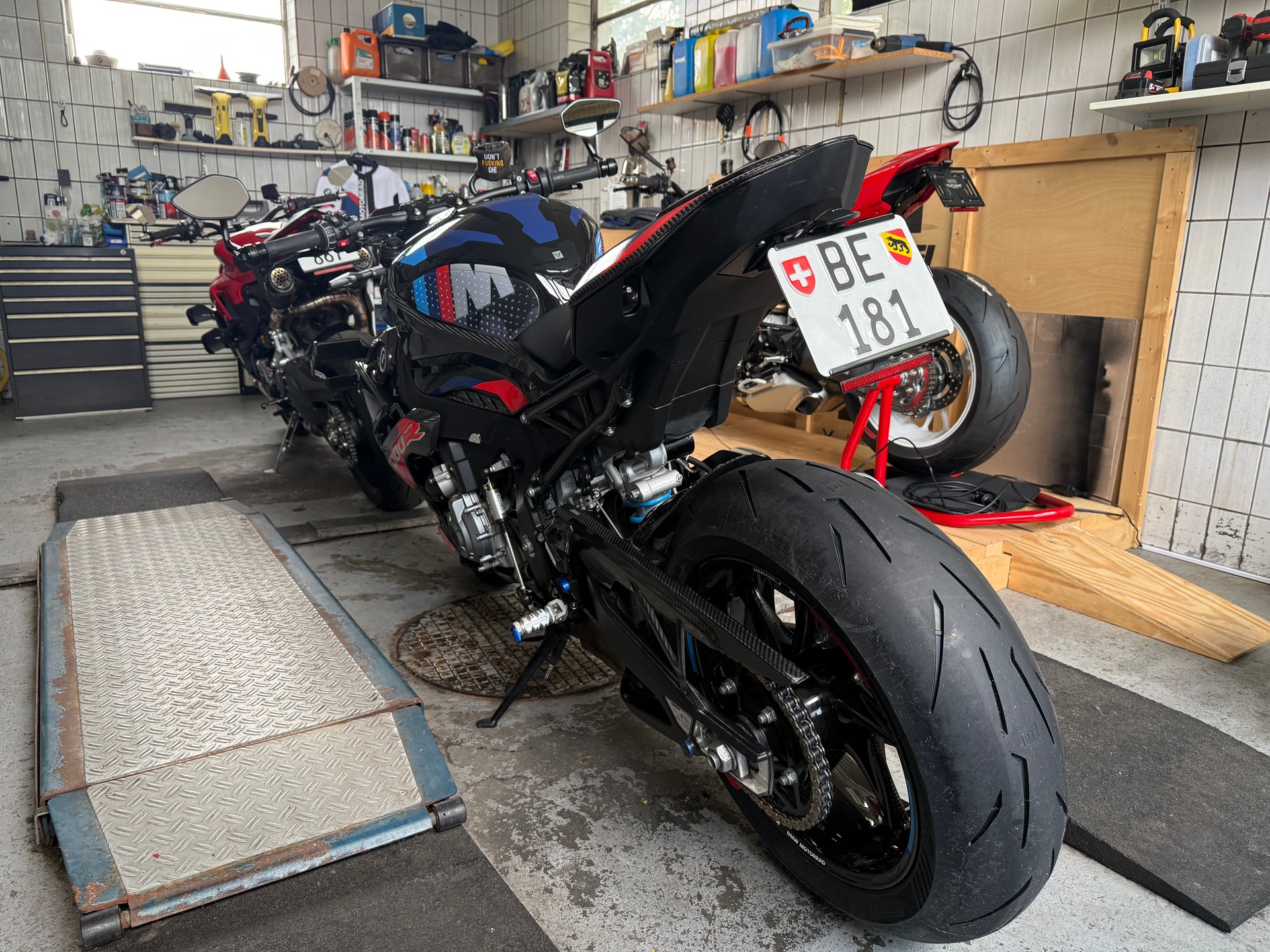 BMW M 1000 R Competition Full Carbon-image-11