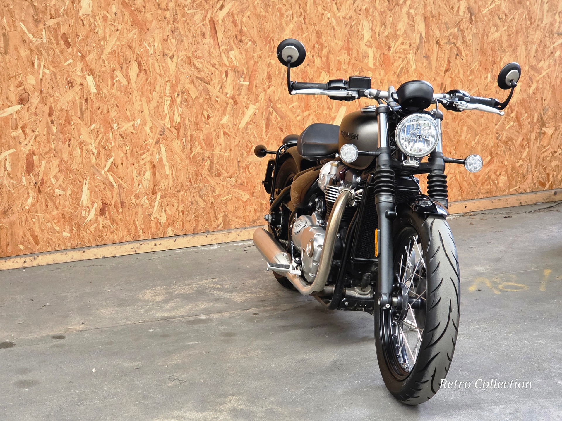 TRIUMPH TRIUMPH Bonneville 1200 Bobber ABS - 1ère main - superbe configuration- carnet de services - 1'000 kilomètres ! à saisir !-image-4