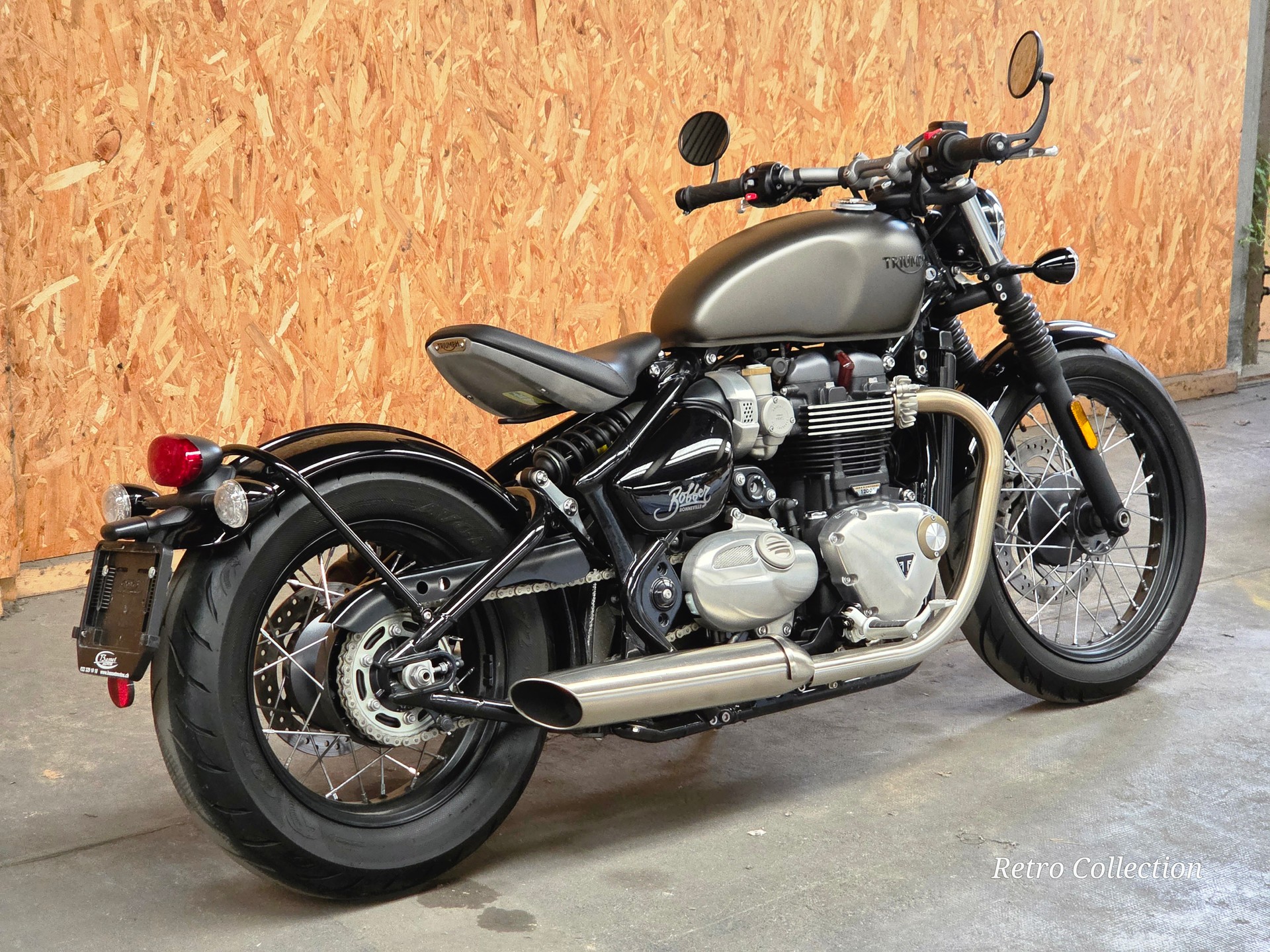 TRIUMPH TRIUMPH Bonneville 1200 Bobber ABS - 1ère main - superbe configuration- carnet de services - 1'000 kilomètres ! à saisir !-image-3
