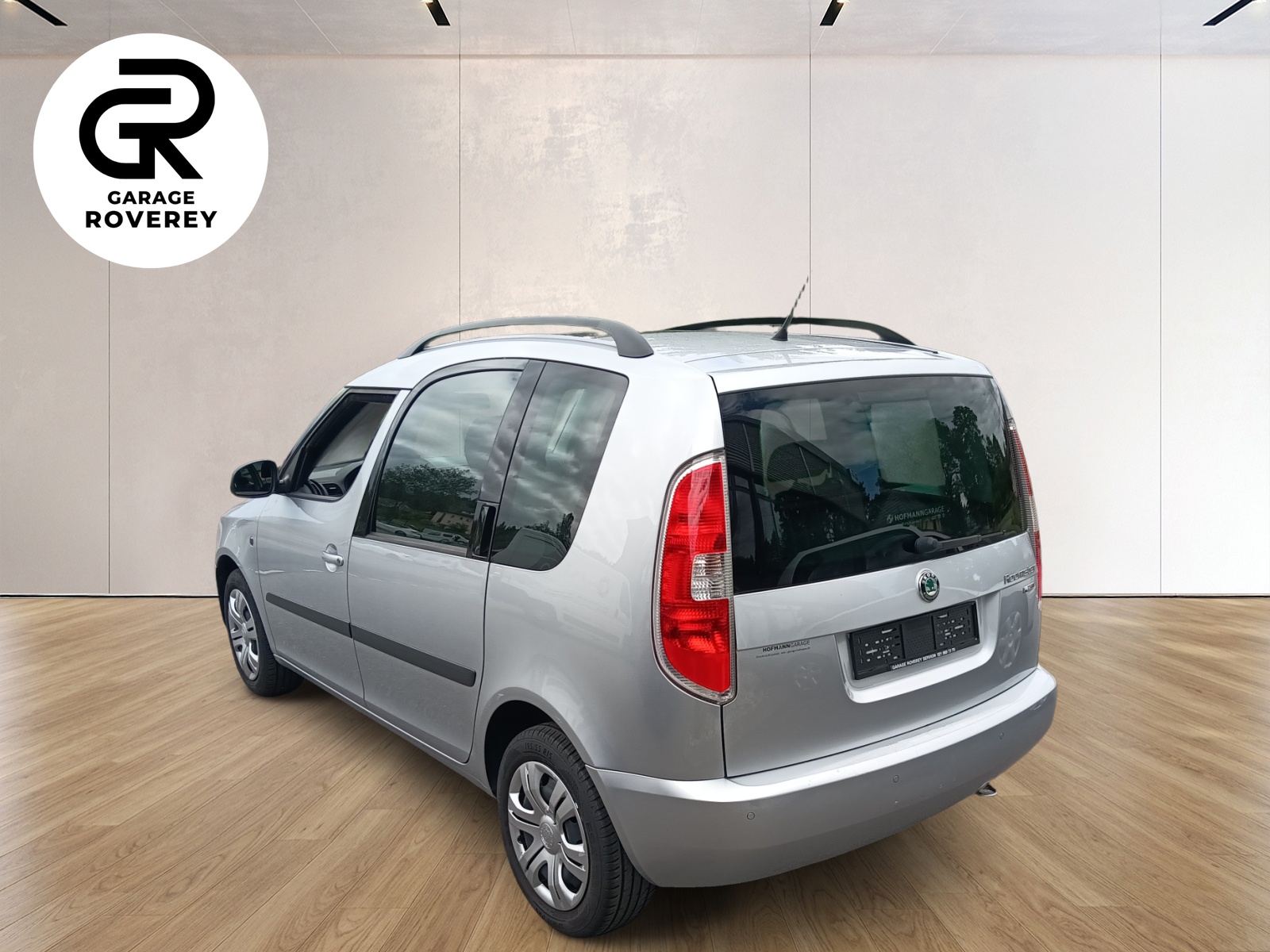 SKODA Roomster 1.2 TSI Family-image-4