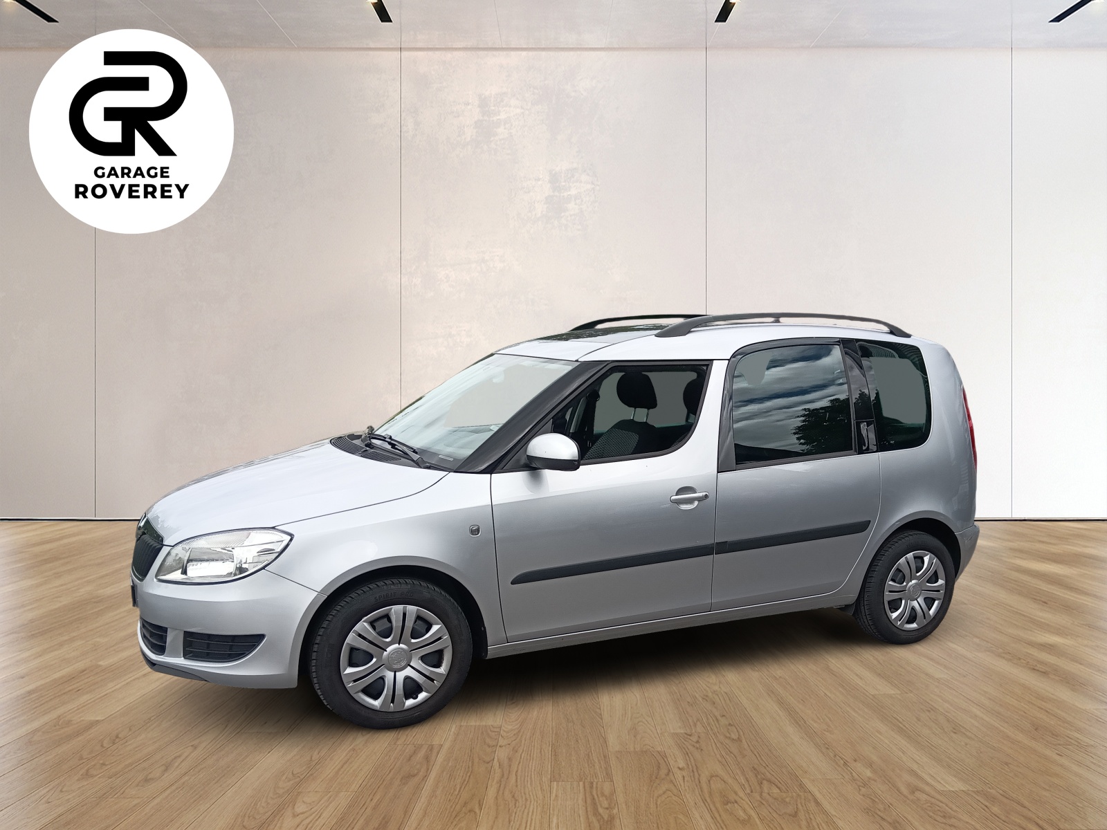SKODA Roomster 1.2 TSI Family-image-5