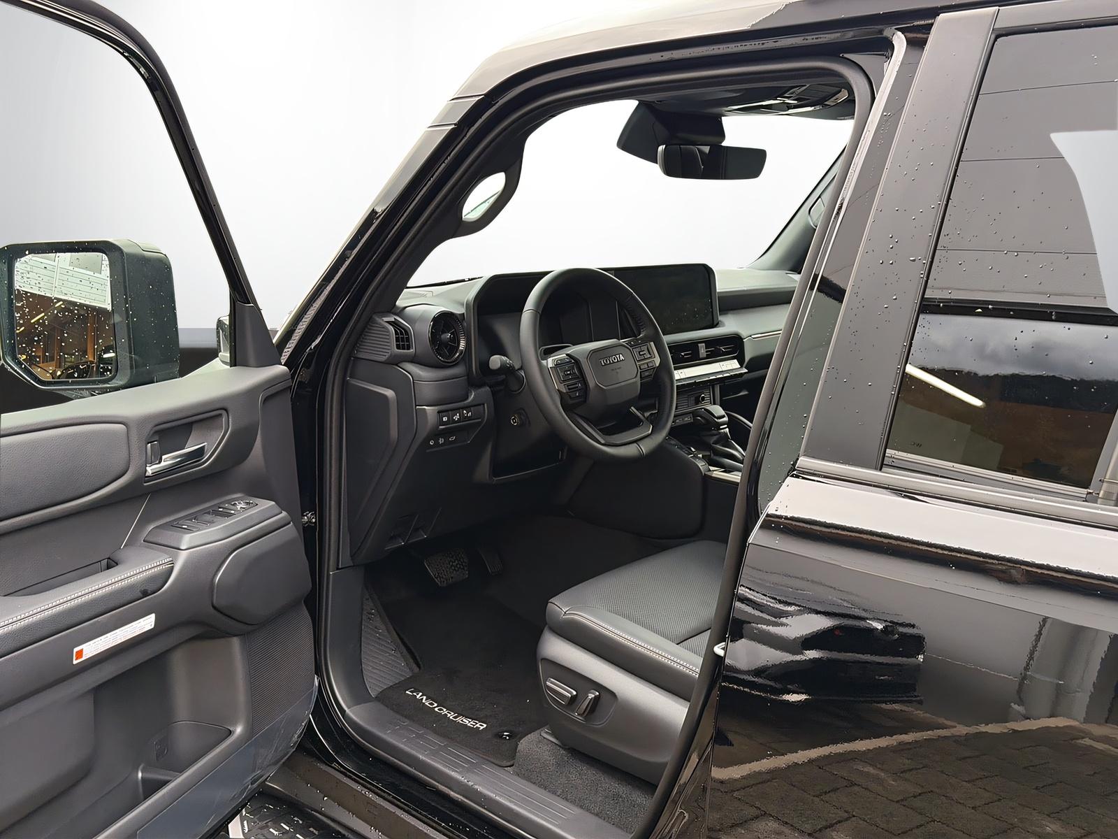 TOYOTA Land Cruiser 2.8 D 48V Style-image-6