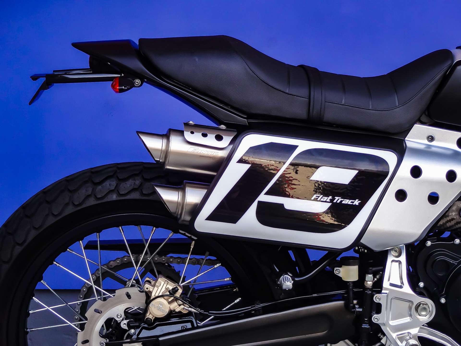 FANTIC Caballero 500 Flat Track-image-6