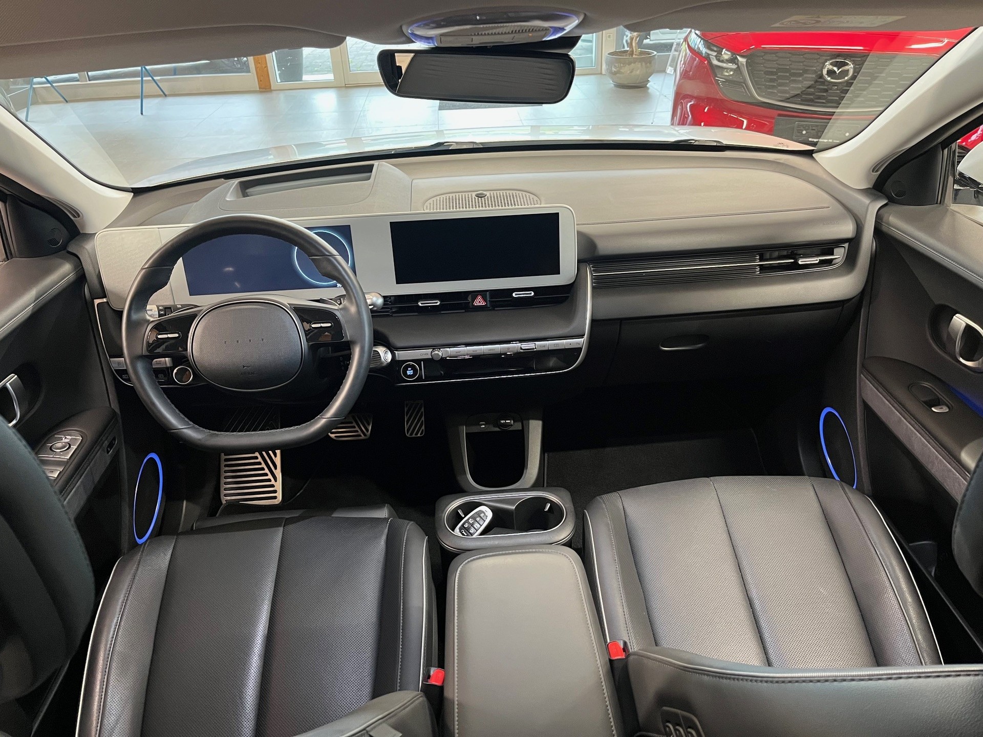 HYUNDAI Ioniq 5 72kWh First Edition 4WD-image-8