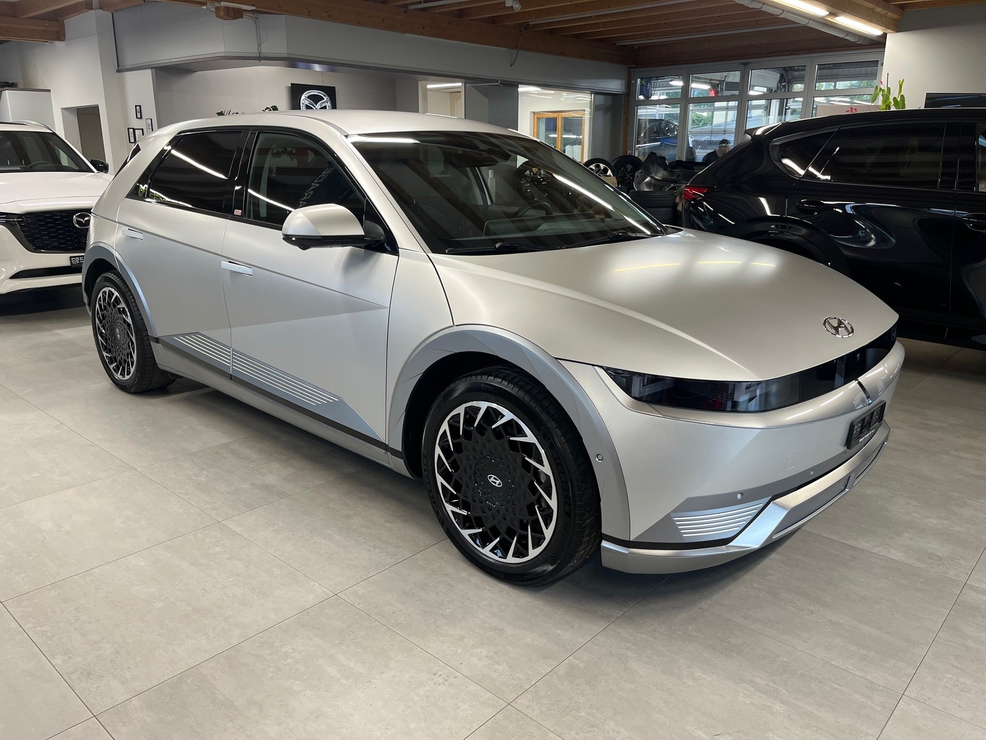 HYUNDAI Ioniq 5 72kWh First Edition 4WD