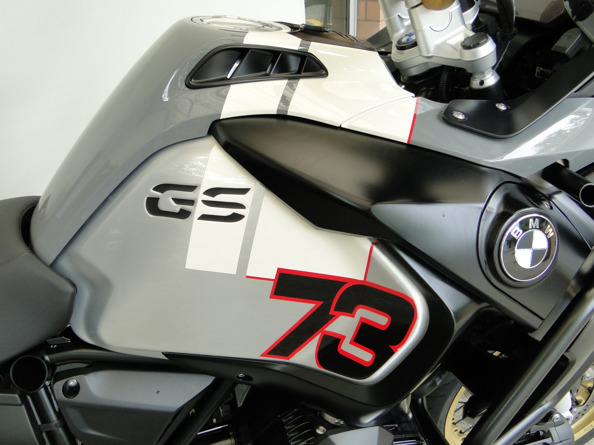 BMW R 1250 GS Adventure Kineo-Felgen-image-8